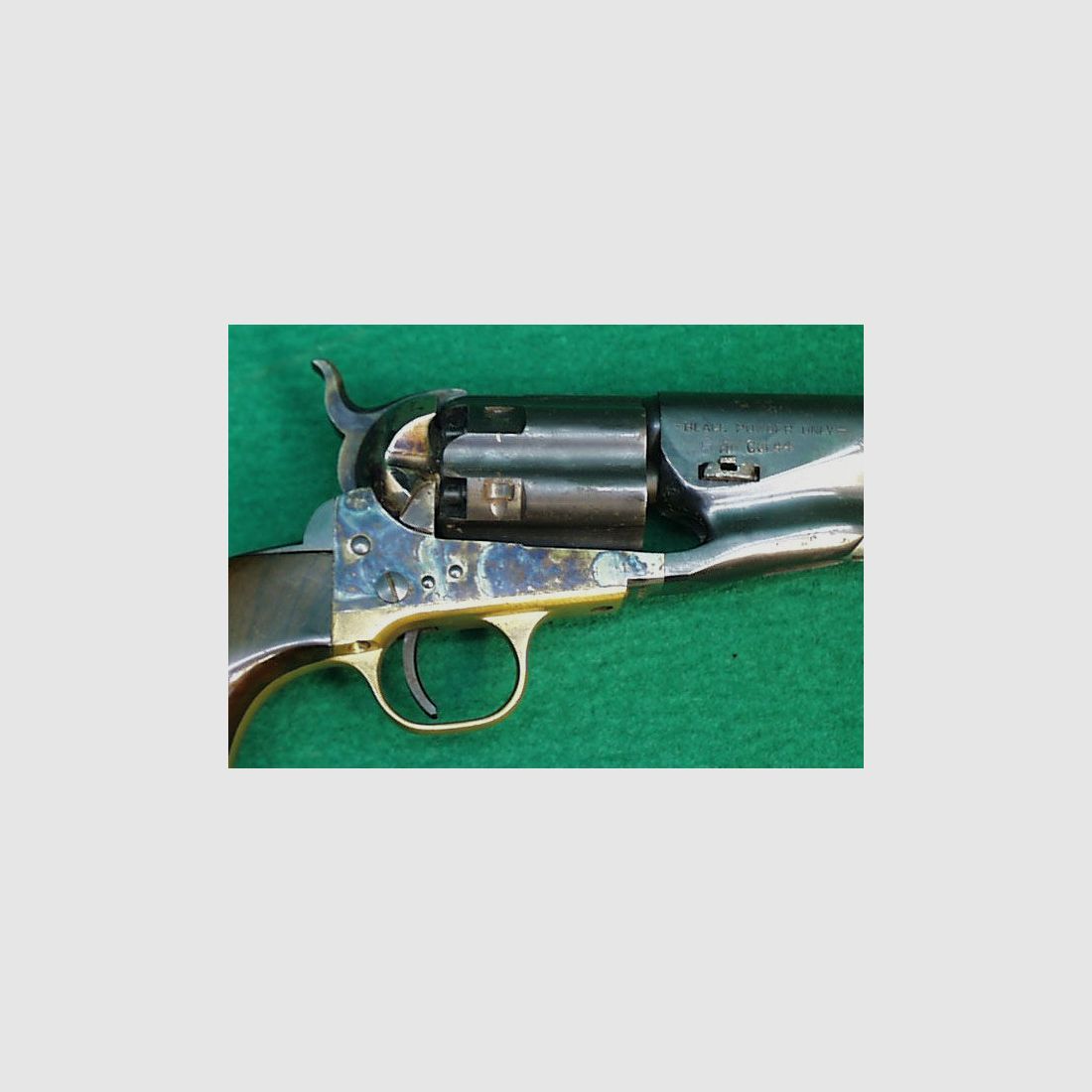 Uberti Revolver Colt 1860 Civilian