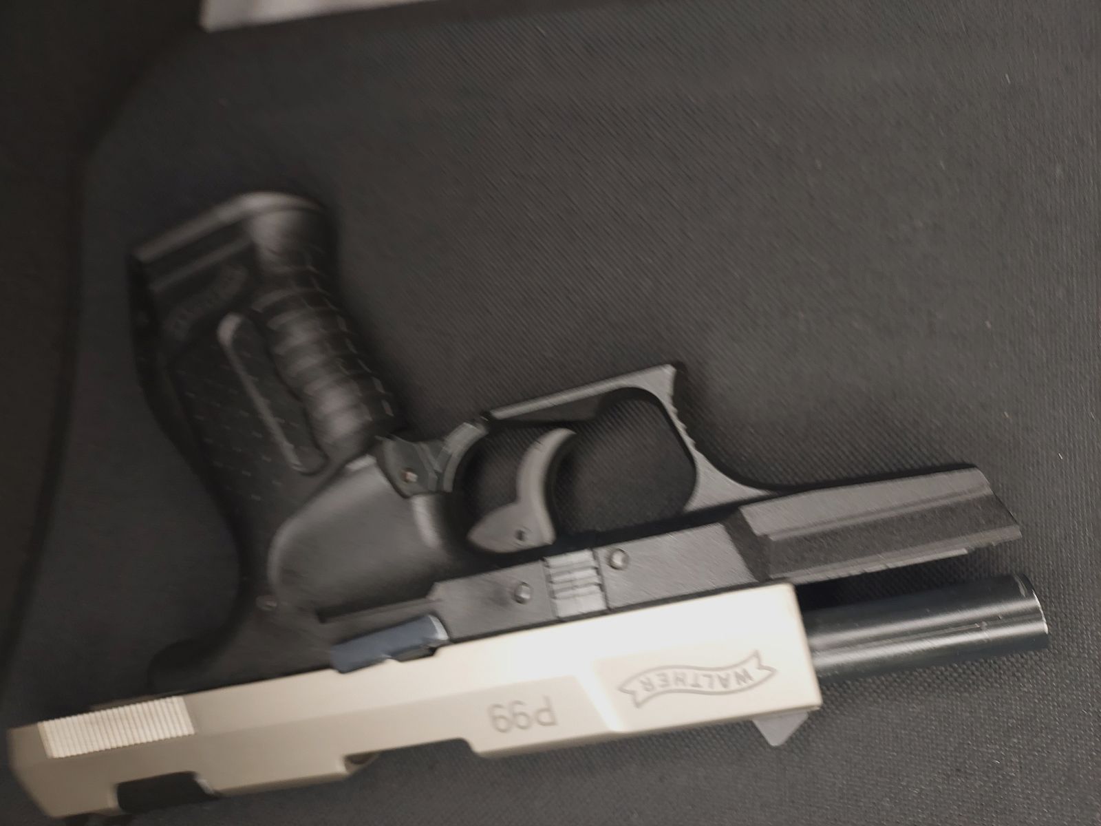 Walther P99 blank firing pistol 9mm P.A.K. bicolor (762) with Fidragon holster