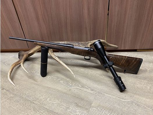 Mauser M12 Pure, met Minox Allrounder 3-15x56, met rail