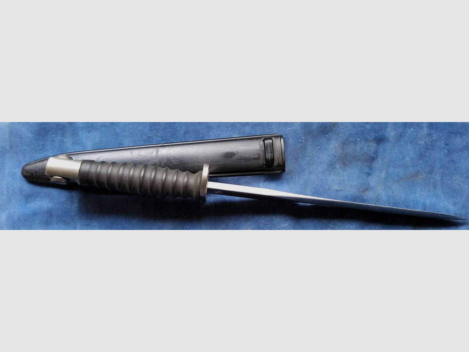Bajonet Zwitsers m1957, afbeelding 10 van 12