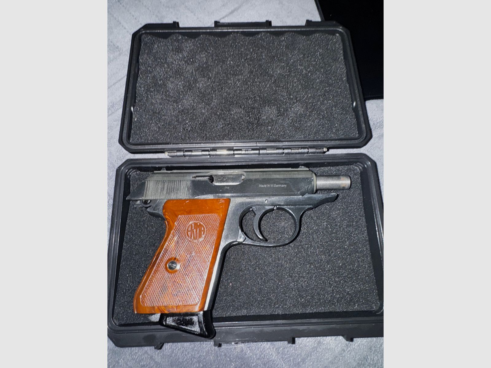 ERMA-WERKE Mod. EGP 75S Kal. 8 mm