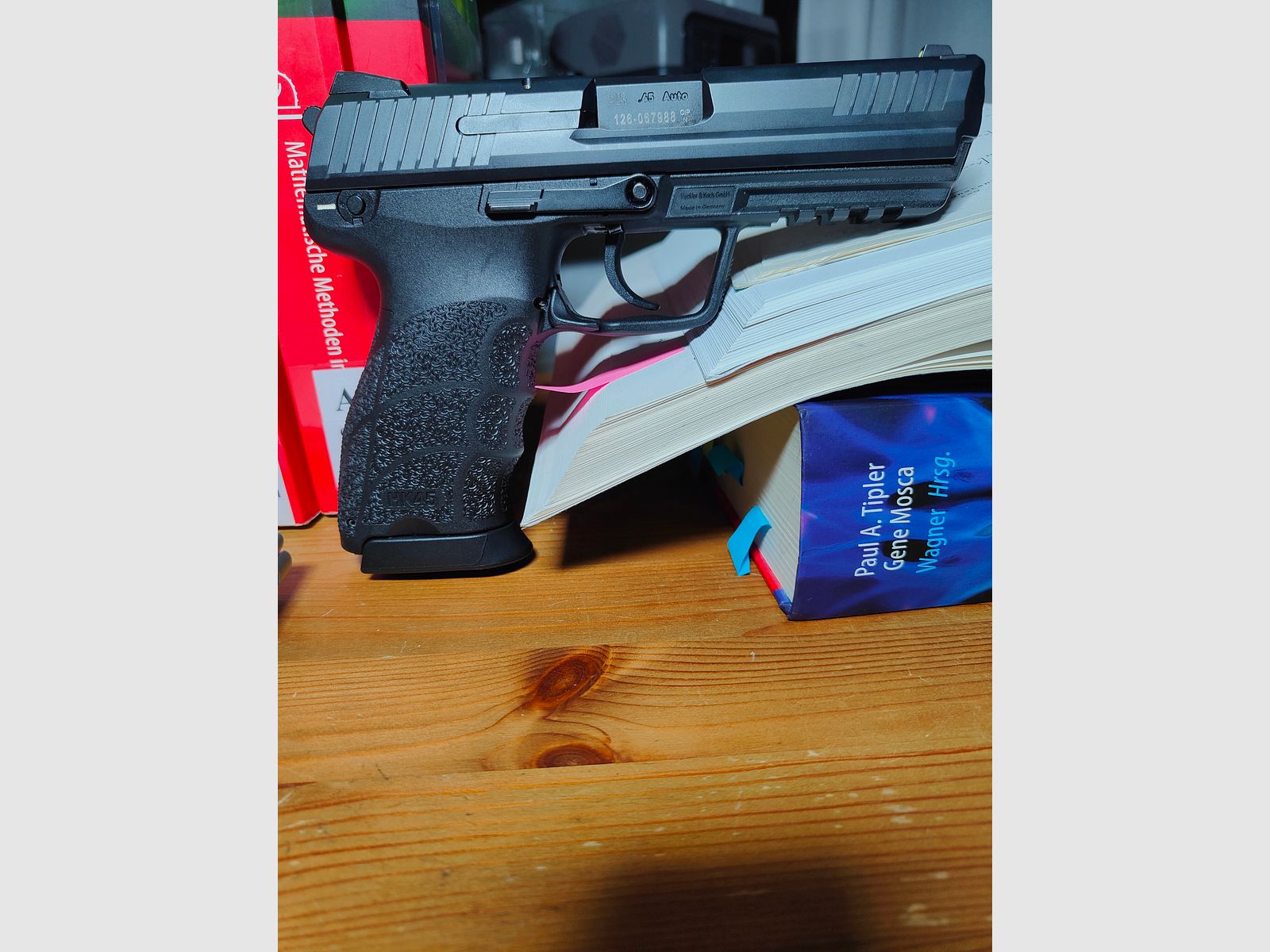 HK45 