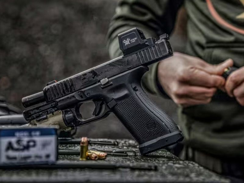 VORTEX VENOM Enclosed Micro RedDot 3 MOA
