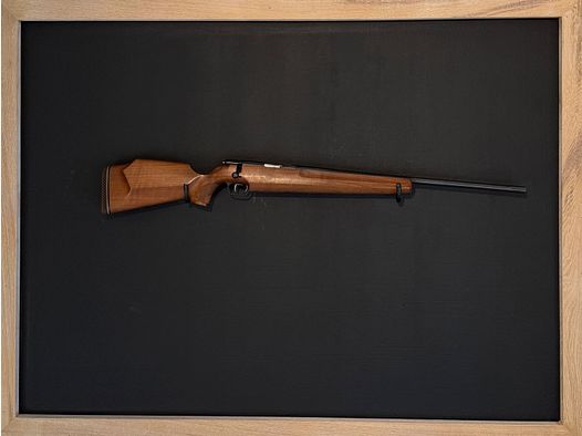 Rifle de competición: Anschütz cal. 22 Hornet con culata zurda