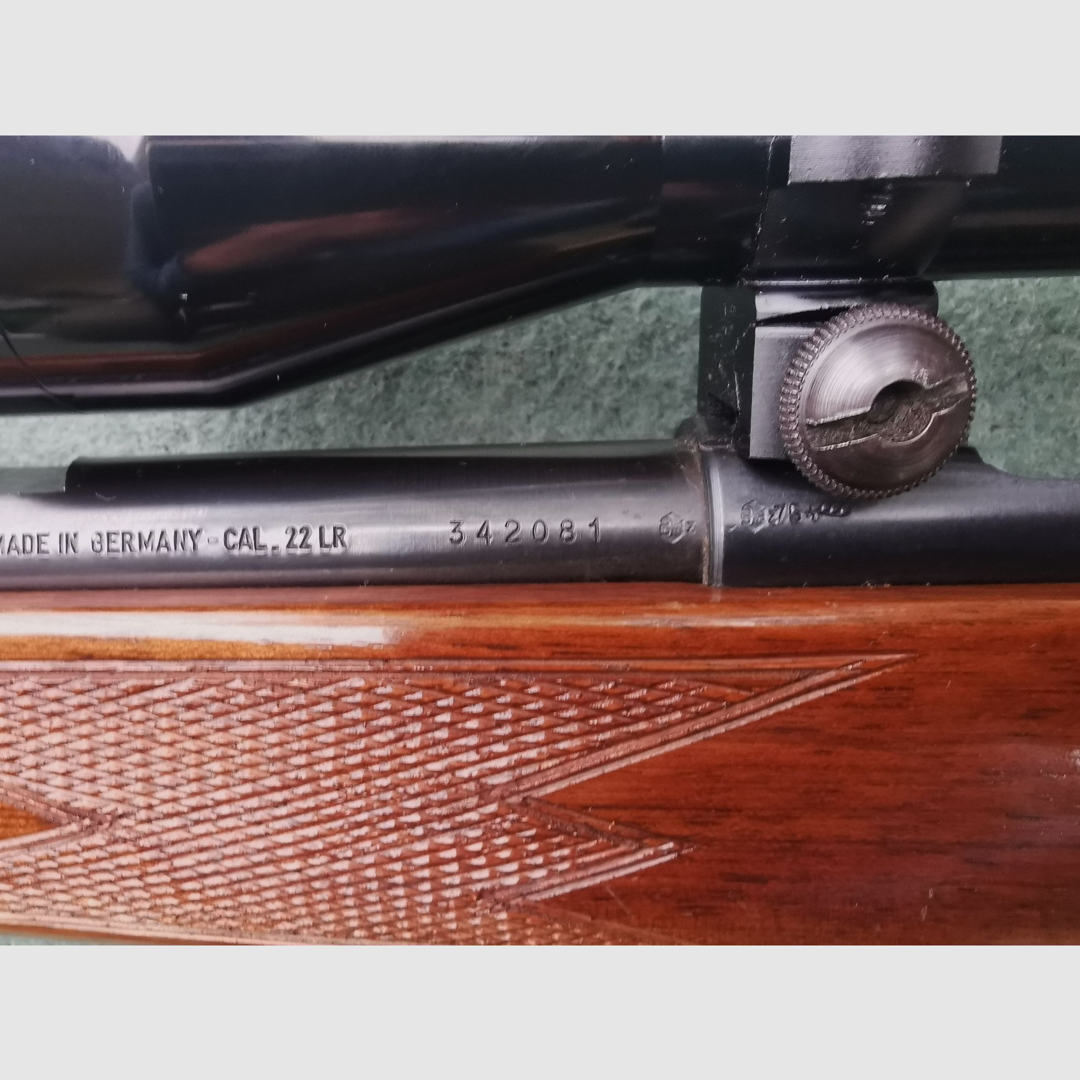 Repetierbüchse Kriegeskorte KK mit Tasco 6x40 und Schalldämpfer