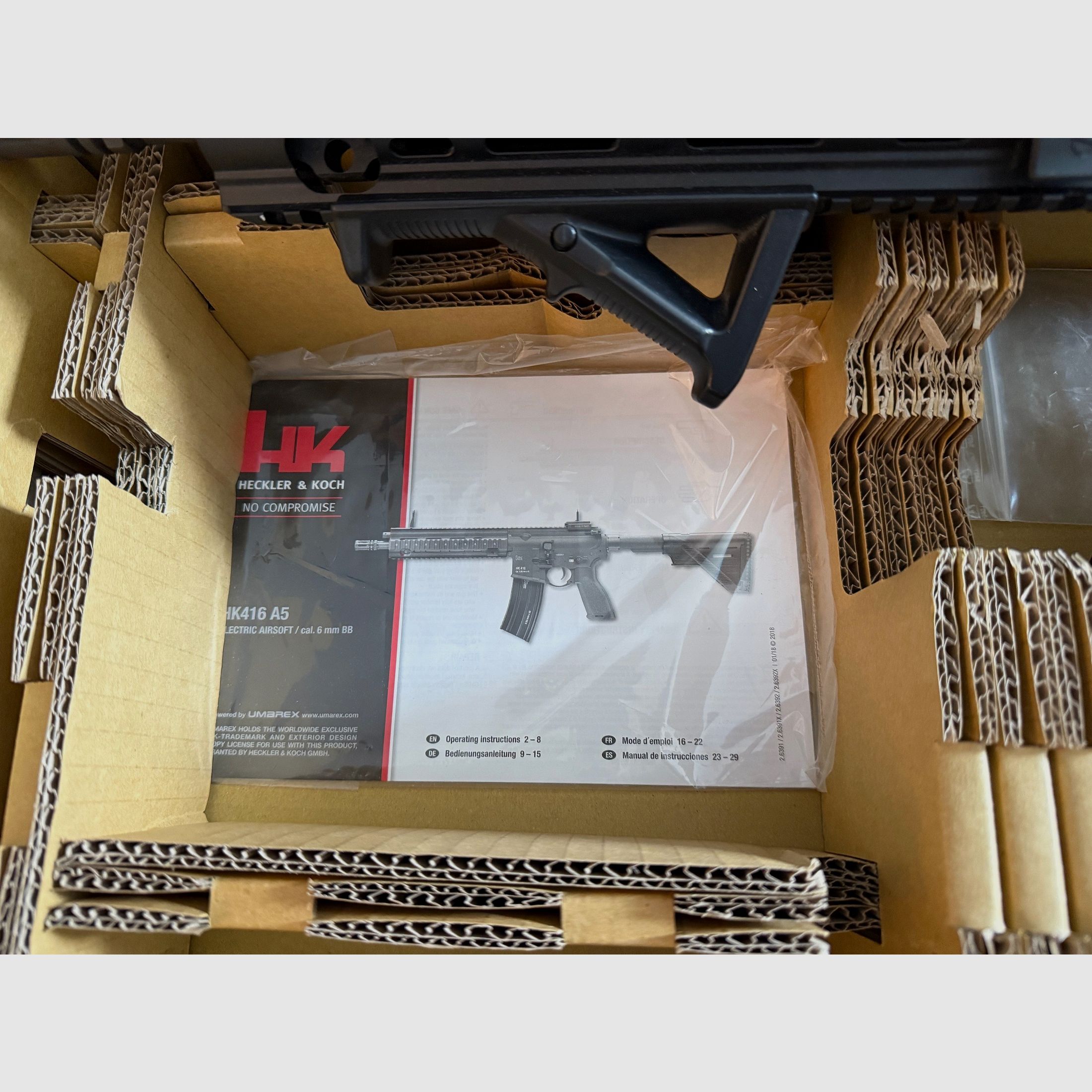 Umarex Heckler & Koch HK416 A5 S-AEG 6mm GBB inkl. Red Dot Sight 558 + G43