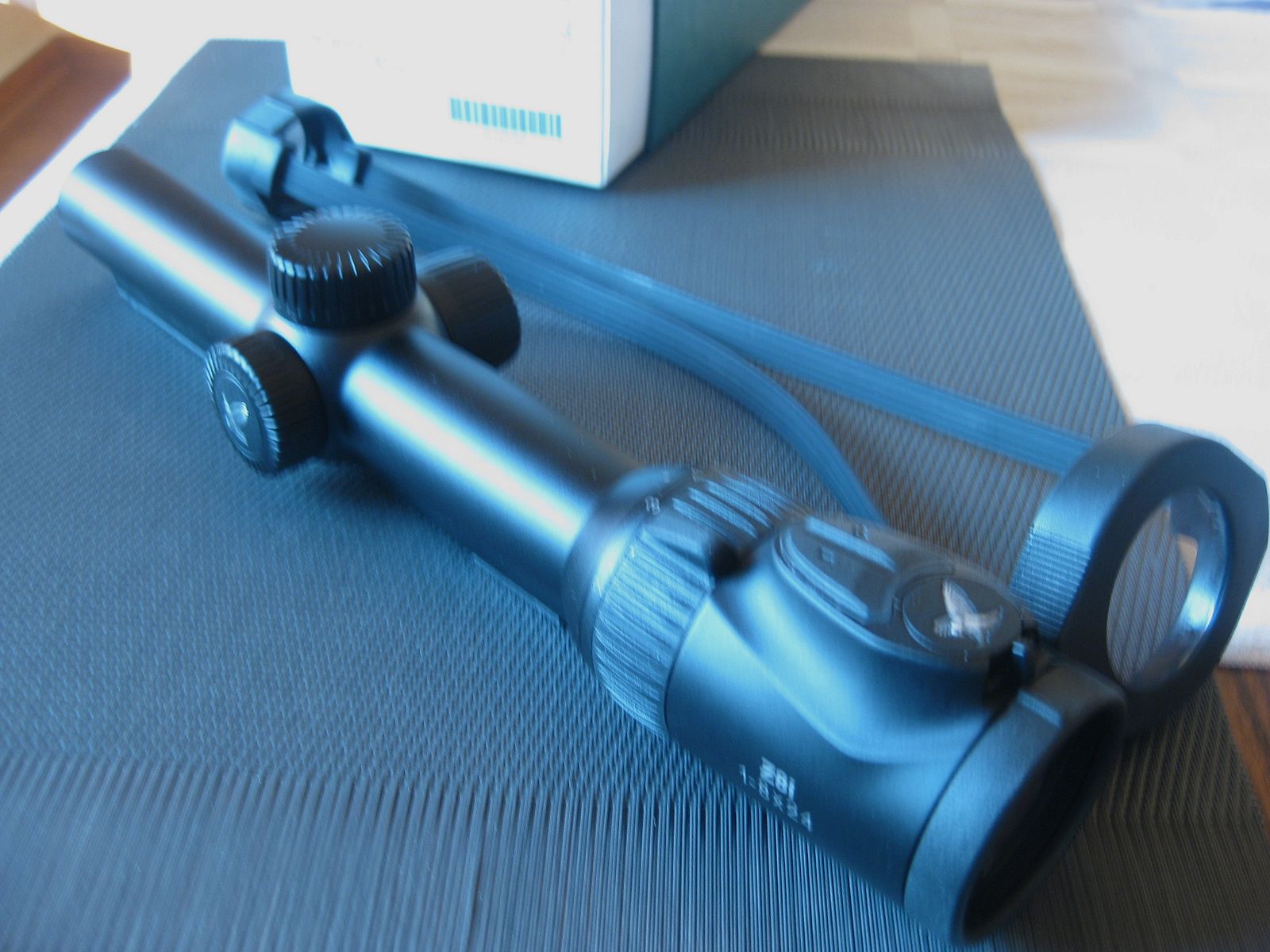 LIKE NEW TOP Swarovski Z8i as 1 - 8 x 24 SR Abs. 4A-i and orig. Blaser saddle mount (high)! No ZEISS-LEICA-SAUER-MAUSER-GPO