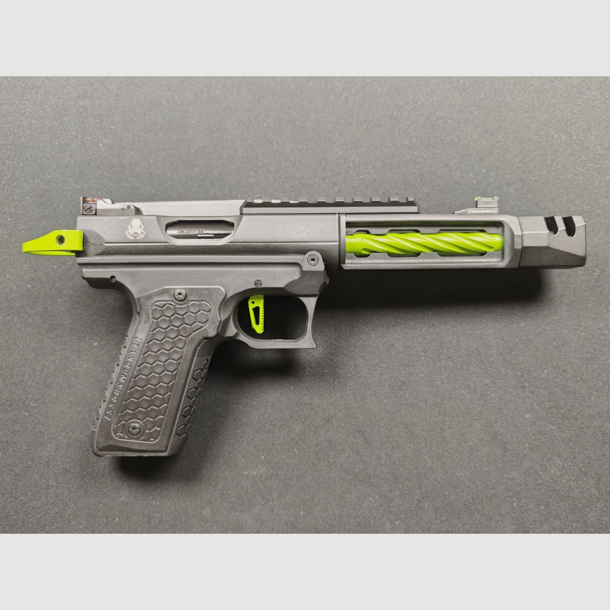 Lancer Tandemkross Cthulhu Green GBB pistola softair 6mm