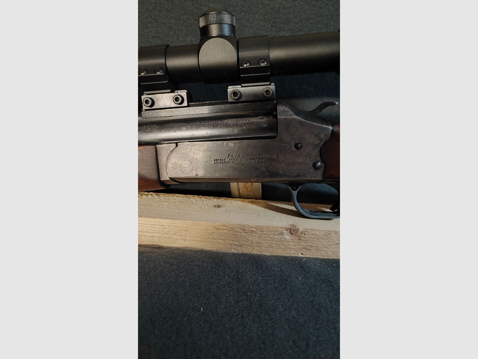 Escopeta de cerrojo Savage Mod. 27
