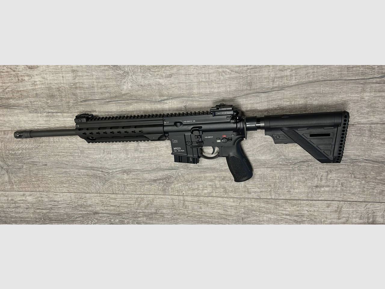 MR223 A3 16,5 » Schwarz, Bild 1 von 2