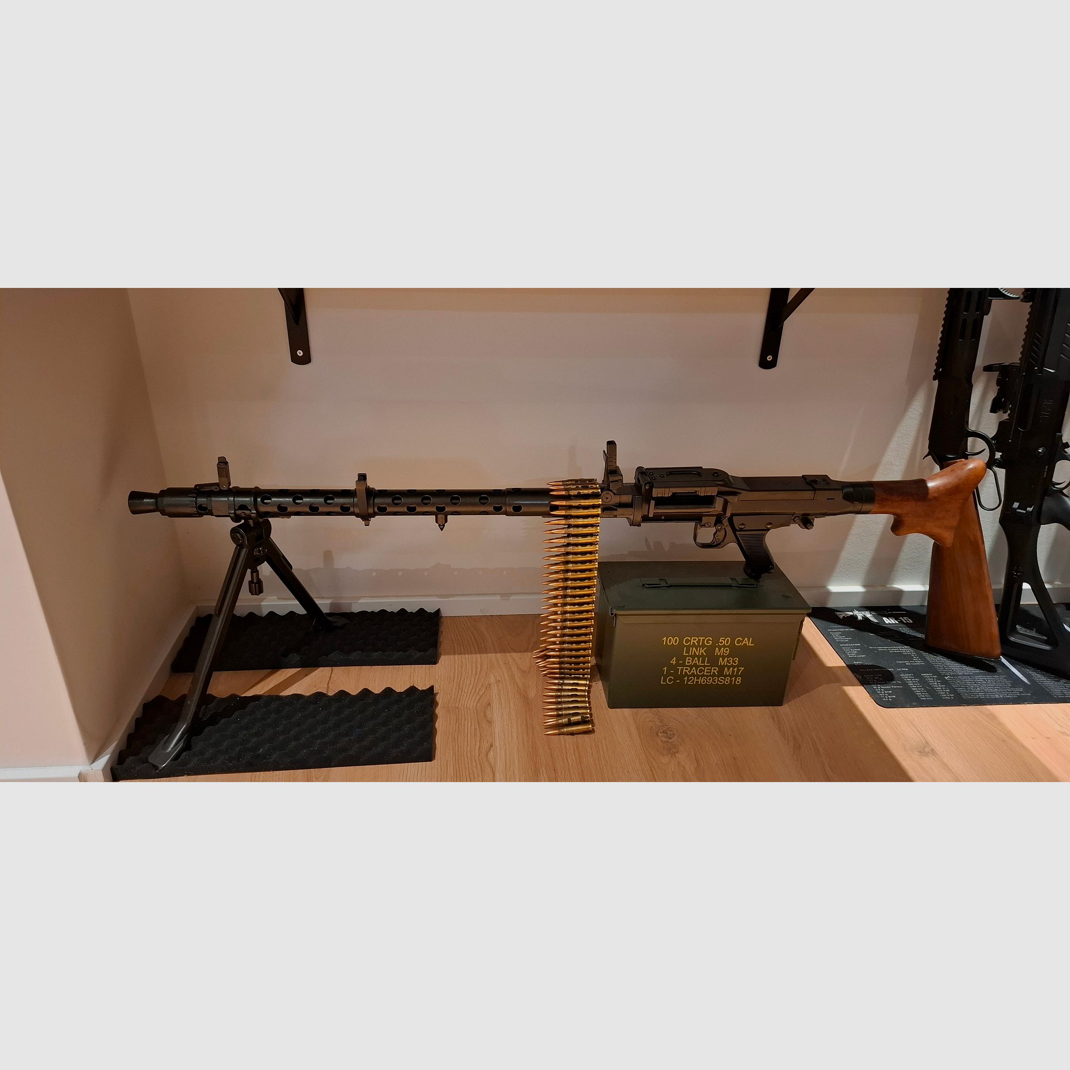 Decorative weapon German machine gun MG 34