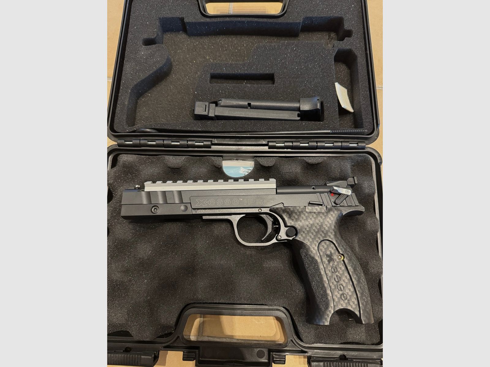 Hämmerli X-ESSE IPSC – .22 l.r. – Top-Zustand – < 500 Schuss – inkl. montierter Picatinny-Schiene