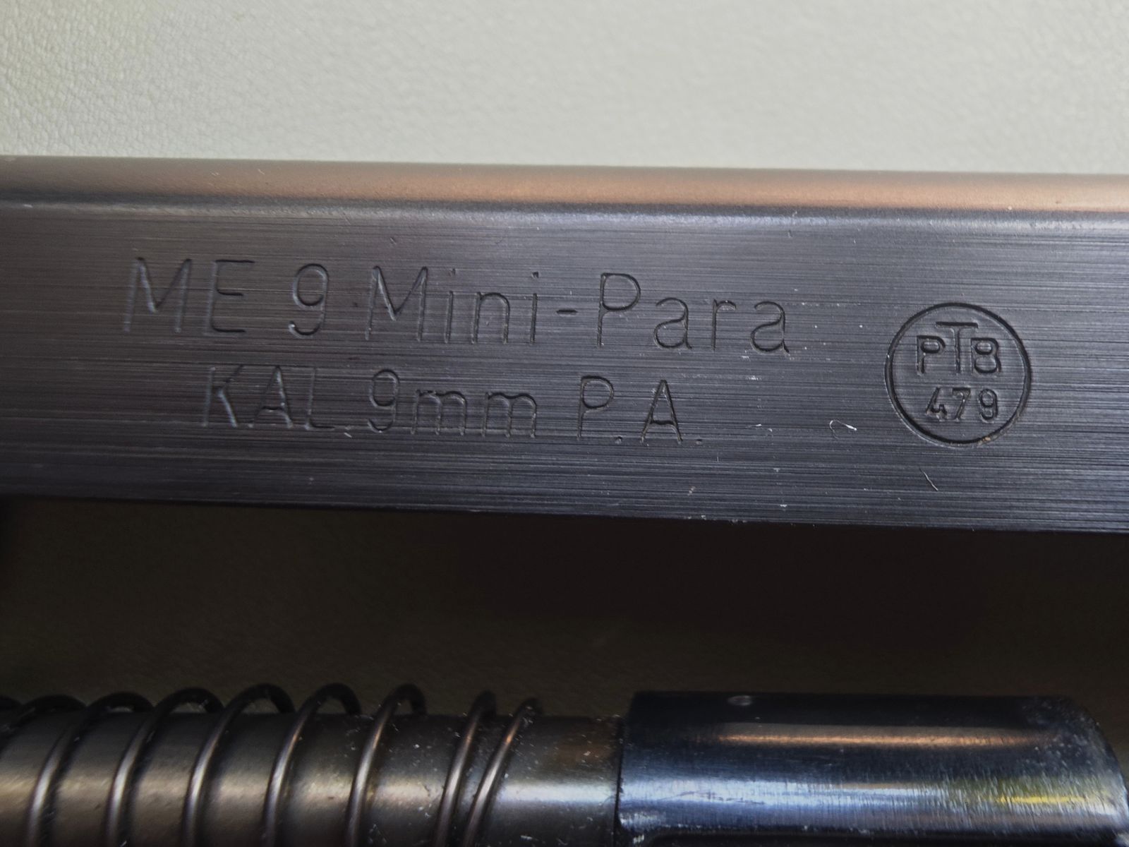 Melcher ME 9 Mini Para