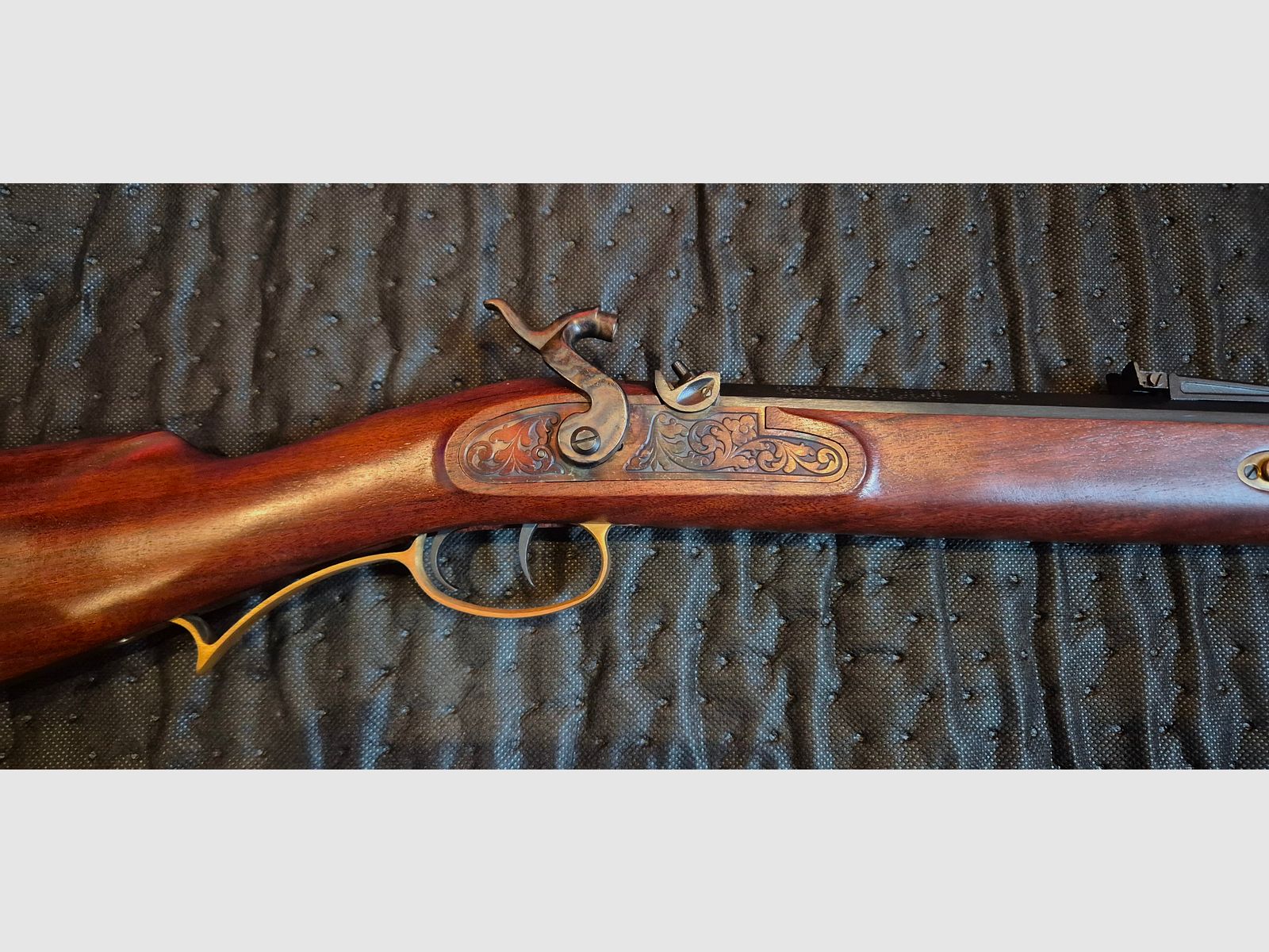 Investarm Hawken Rifle (Perkussions-Vorderlader) Kal. 45 ***NEU***