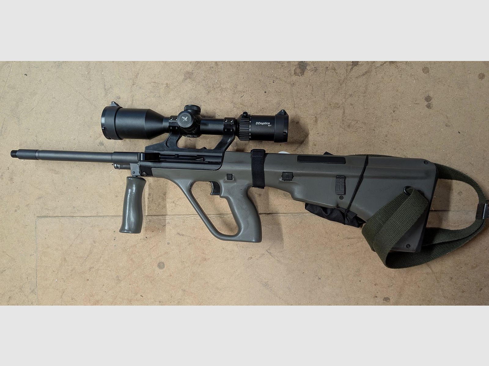 Steyr AUG A3 montage de scope STG77 - 30mm LPVO, image 2 sur 20
