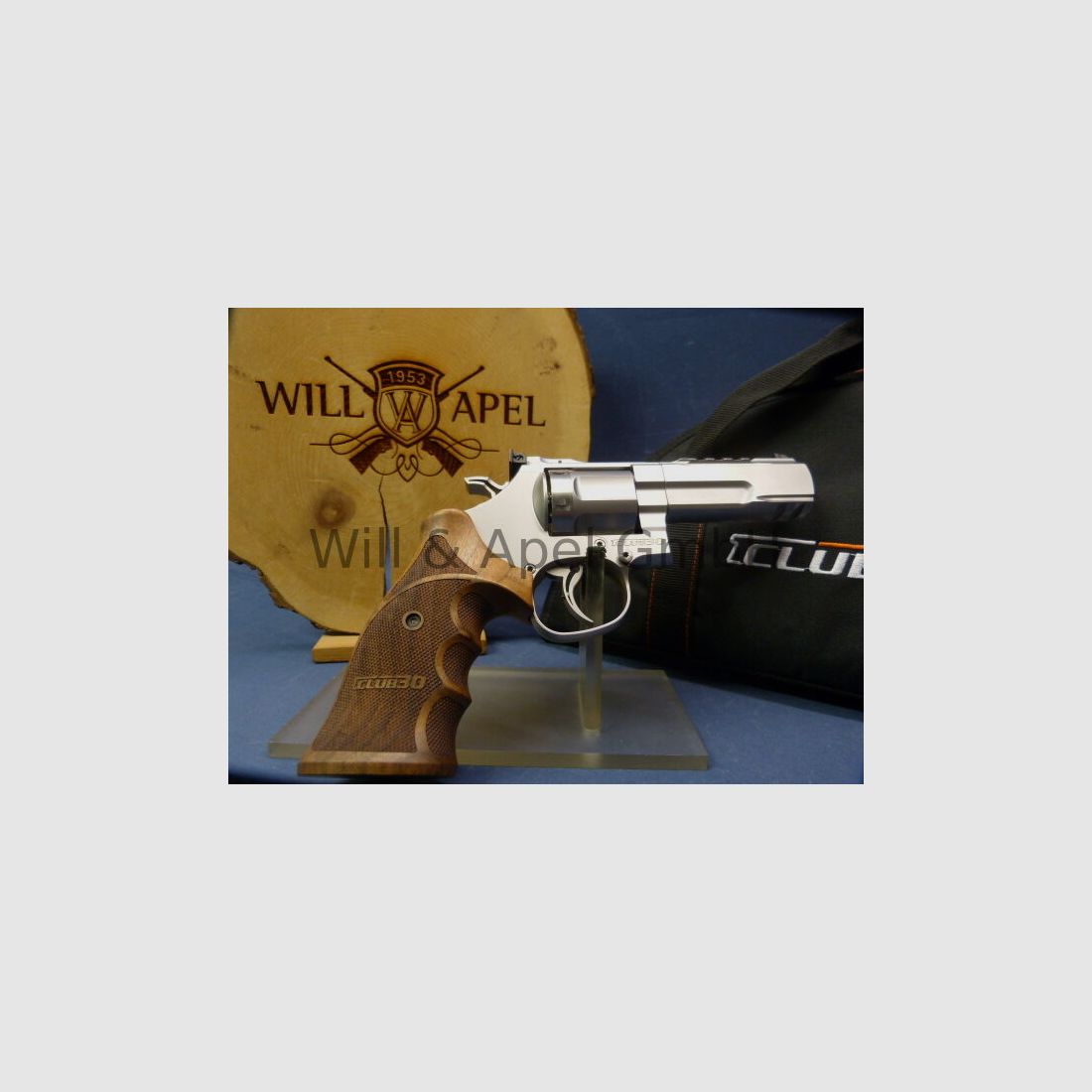 Weapons Will & Apel Club 30 RL range 4 inches