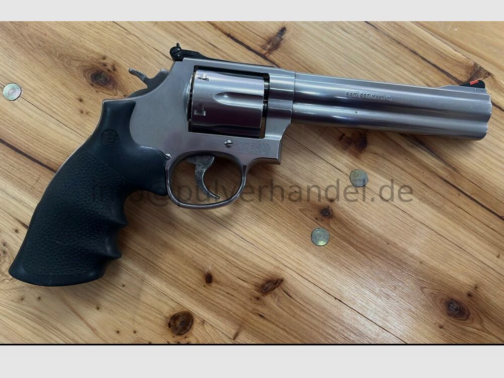 Smith & Wesson 686-5 .357Mag