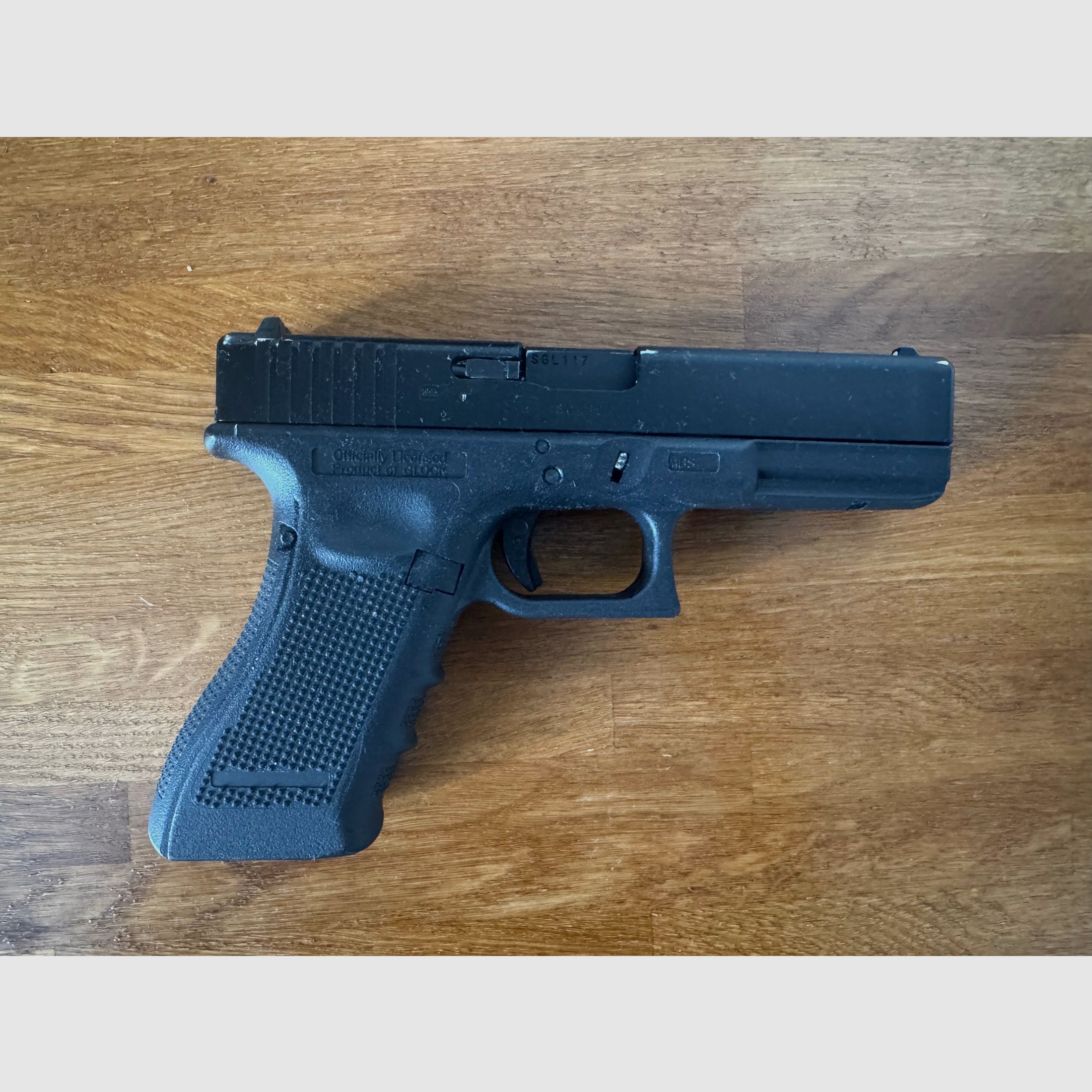 VFC Glock 17 GBB Gen 4 – Top Zustand – inkl. 3 Magazine & OVP 