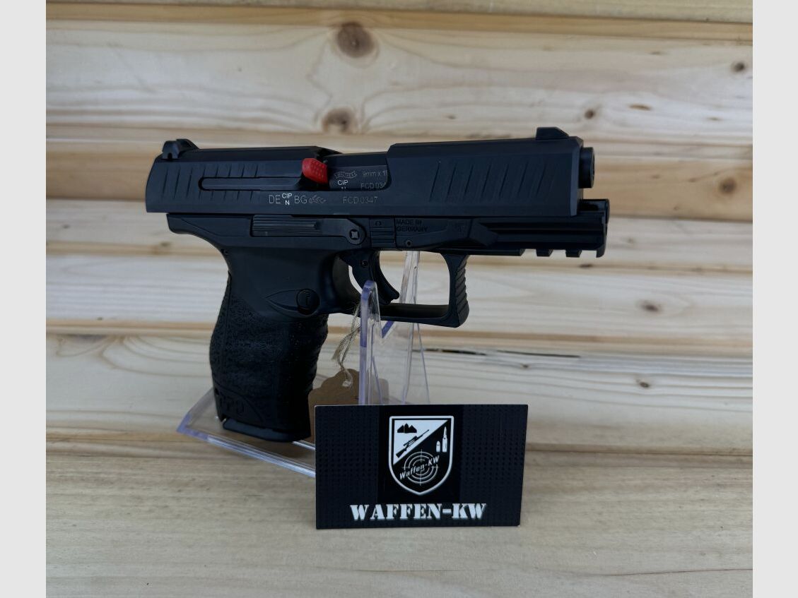 Arme de démonstration Walther pistolet semi-automatique PPQ M2B 9x19 PS 4" 15R17R INT 9mm L 9mmLuger