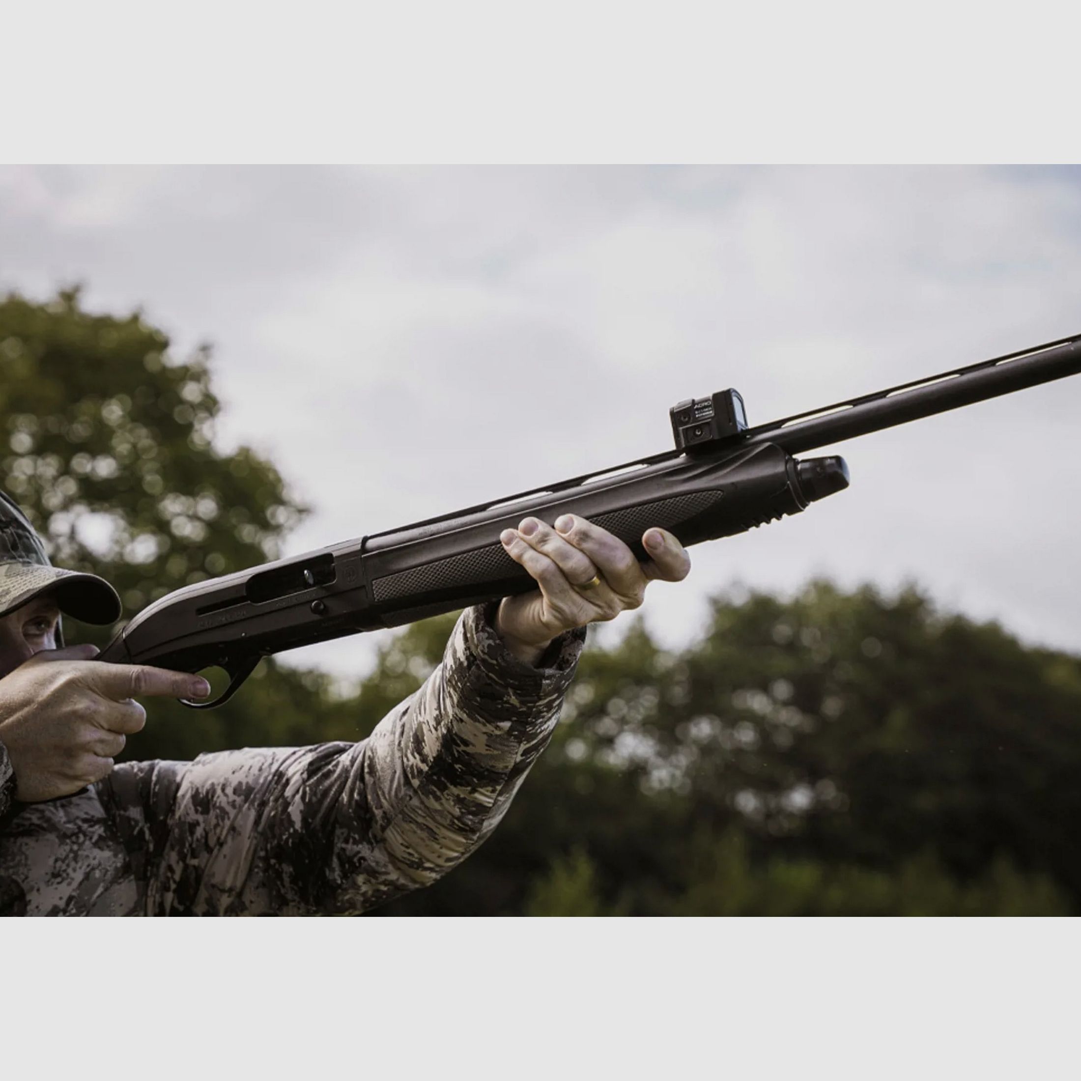 Aimpoint 200907 Acro S-2™ 9 MOA celownik punktowy z wbudowanym mocowaniem do szyny strzelby