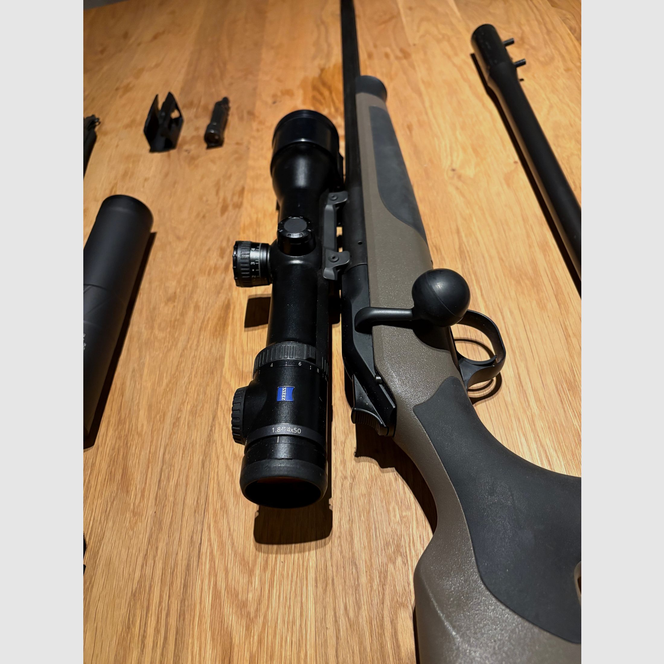 Blaser R8