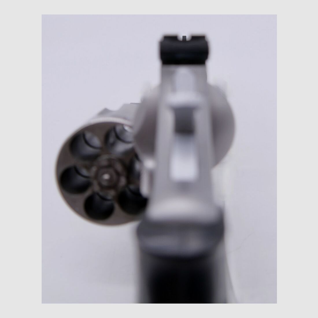 Smith & Wesson .45Auto 5' lufa gumowe okładziny 6-strzałowy bęben .45Auto