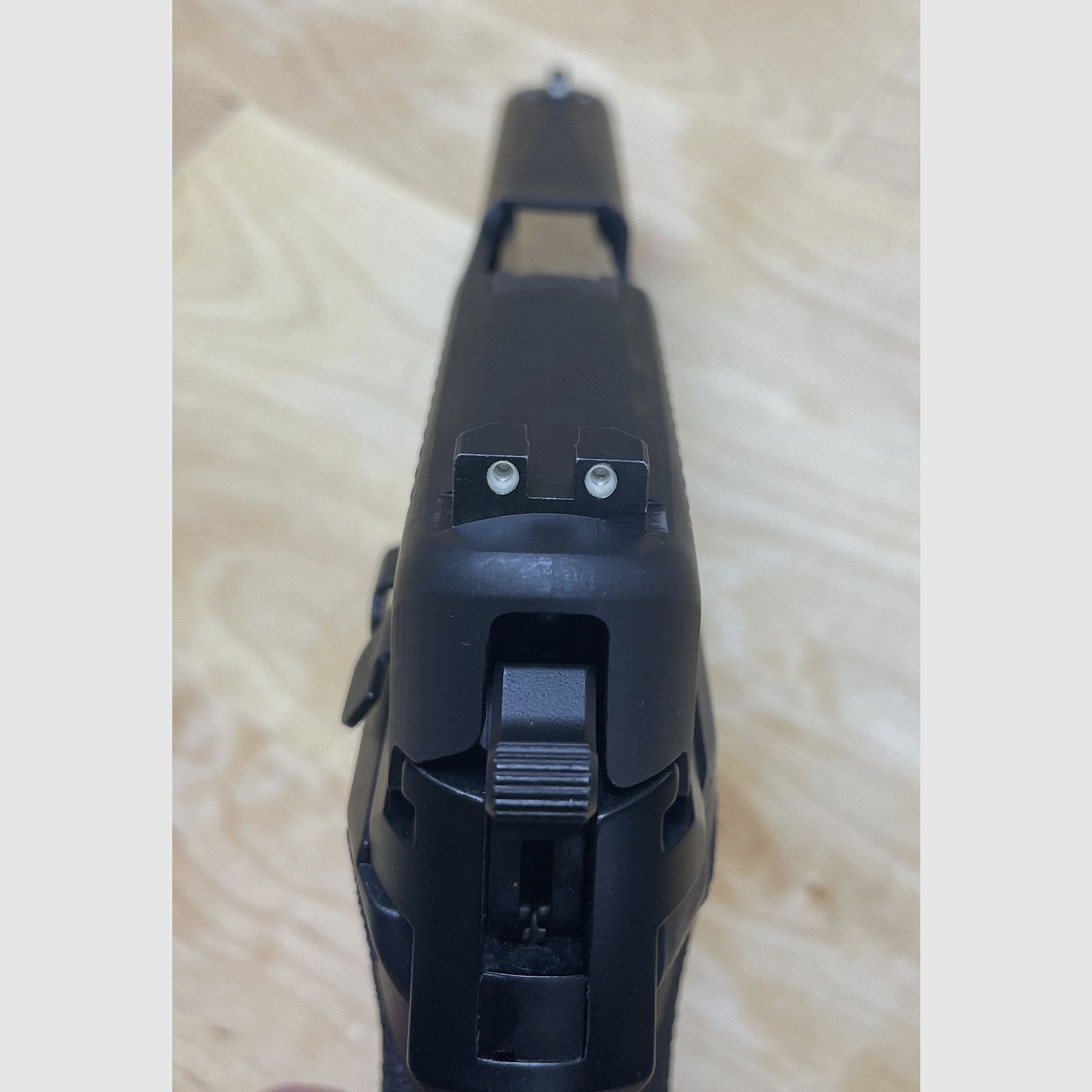 Pistola Sig Sauer P226 9mmLuger in condizioni eccellenti da cacciatore