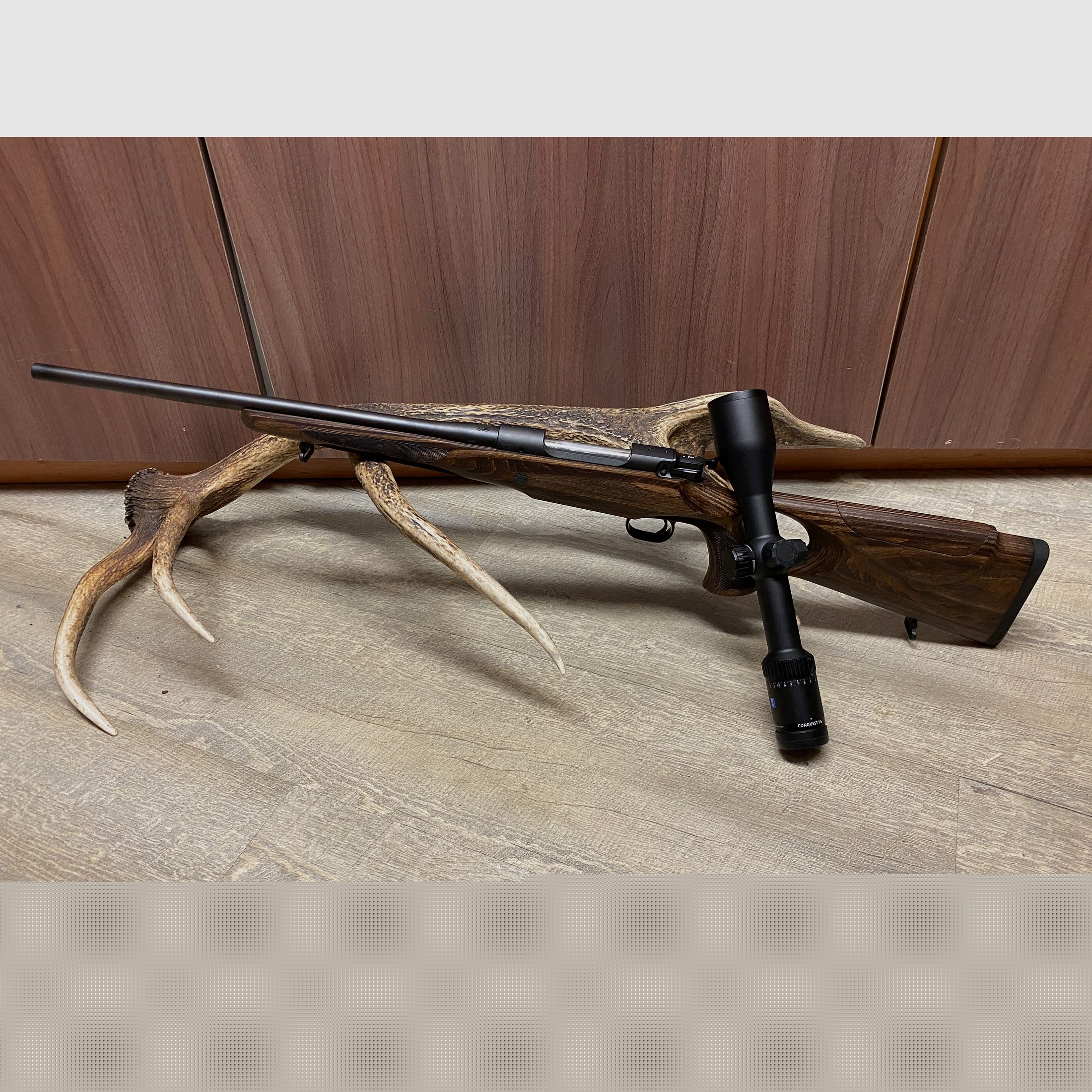 Mauser M12 Max, mit Zeiss Conquest V6 2-12x50, mit Schiene