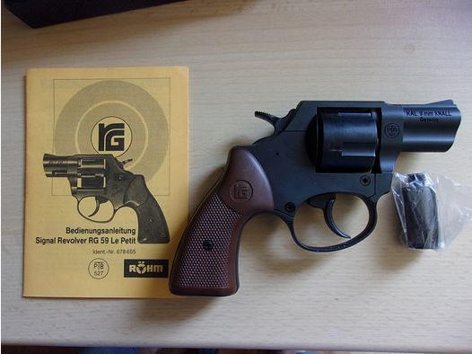 Röhm RG 59 Le Petit 9mm Signal Gas e a salve