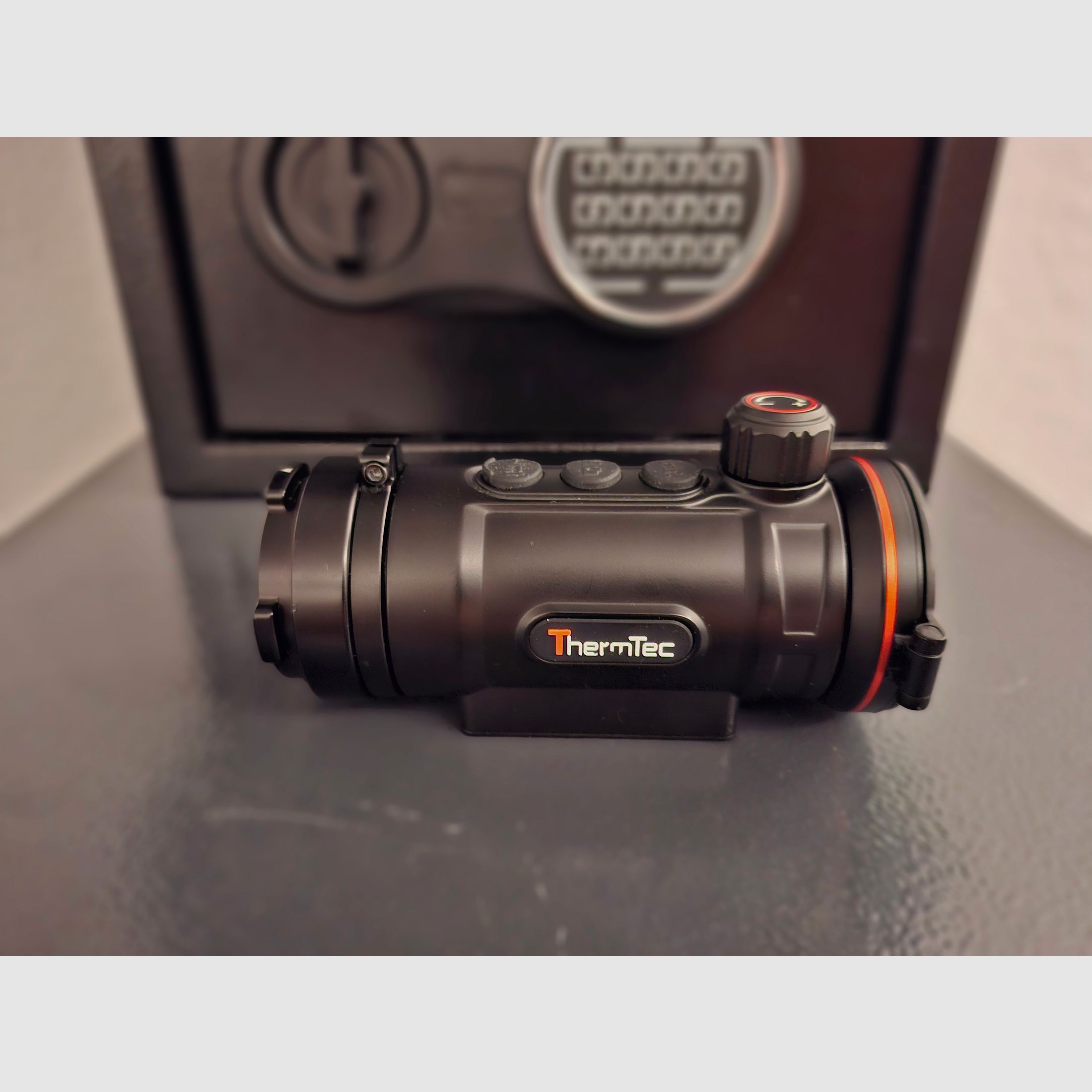 Thermtec Hunt 650 HighEnd thermal imaging clip-on device