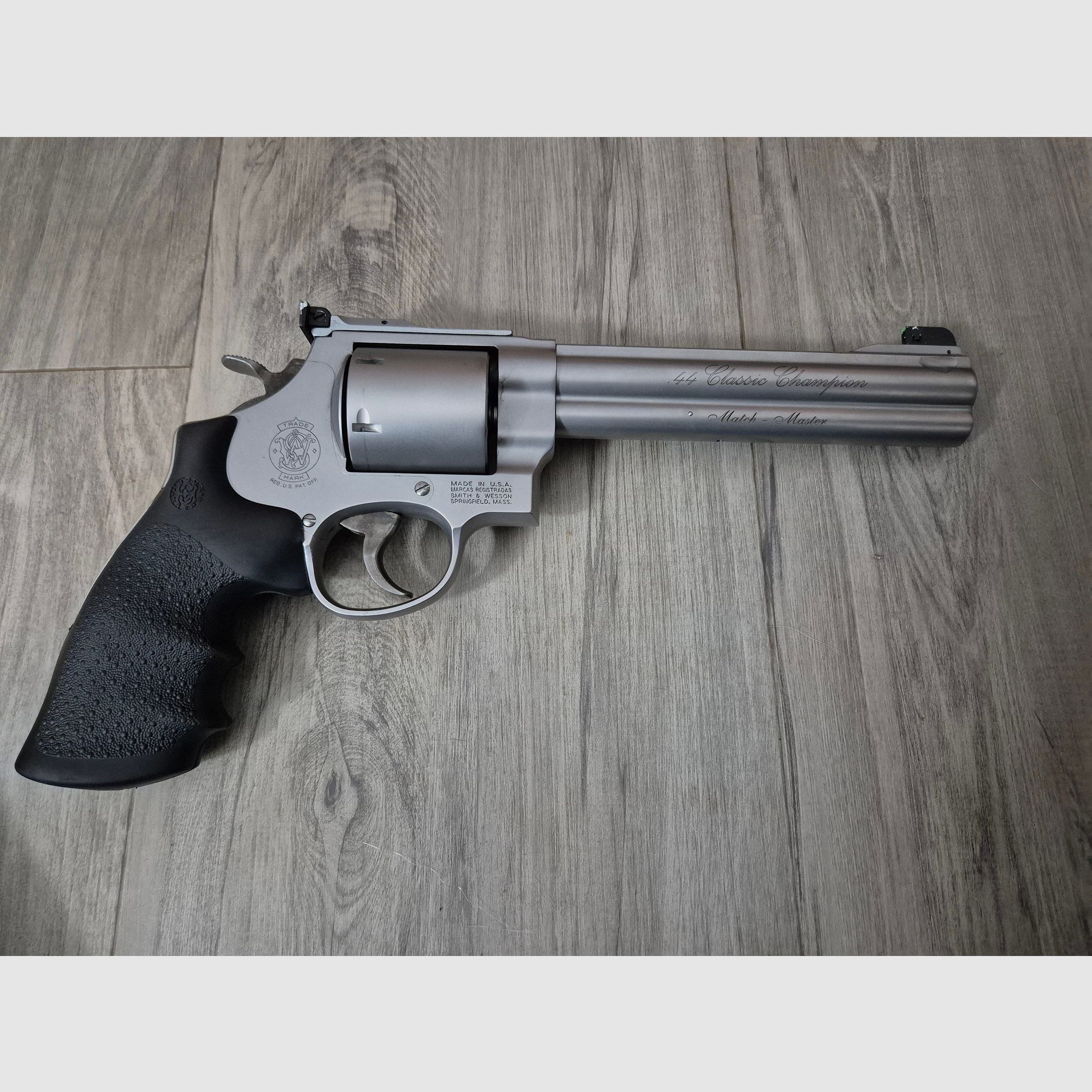 S&W Revolver Mod. 629 Classic Champion Match Master 44 mag.