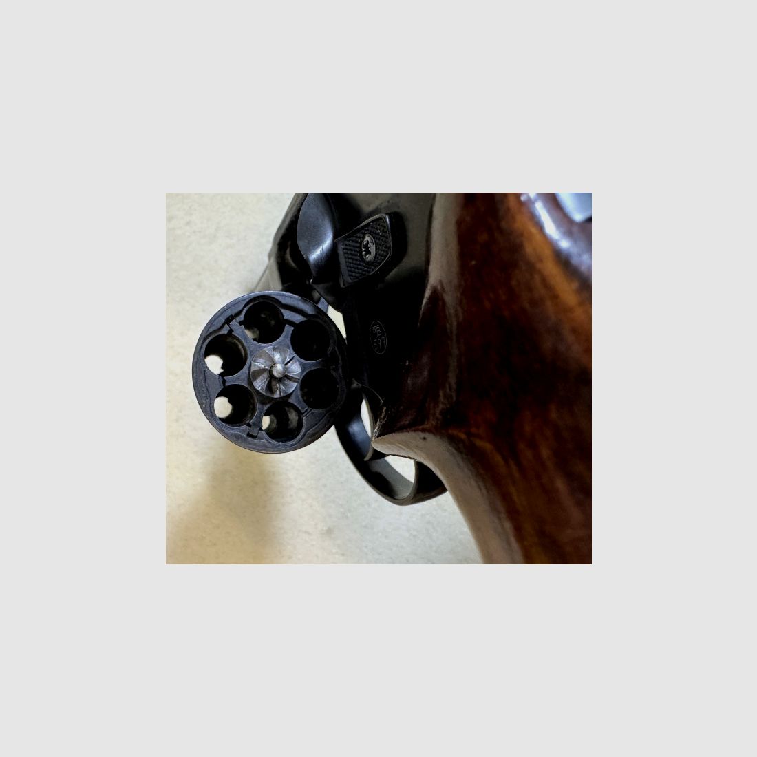 Röhm RG99 N / RG 99N blank firing revolver 9 mm R.K. PTB 597 with wooden grip & original packaging