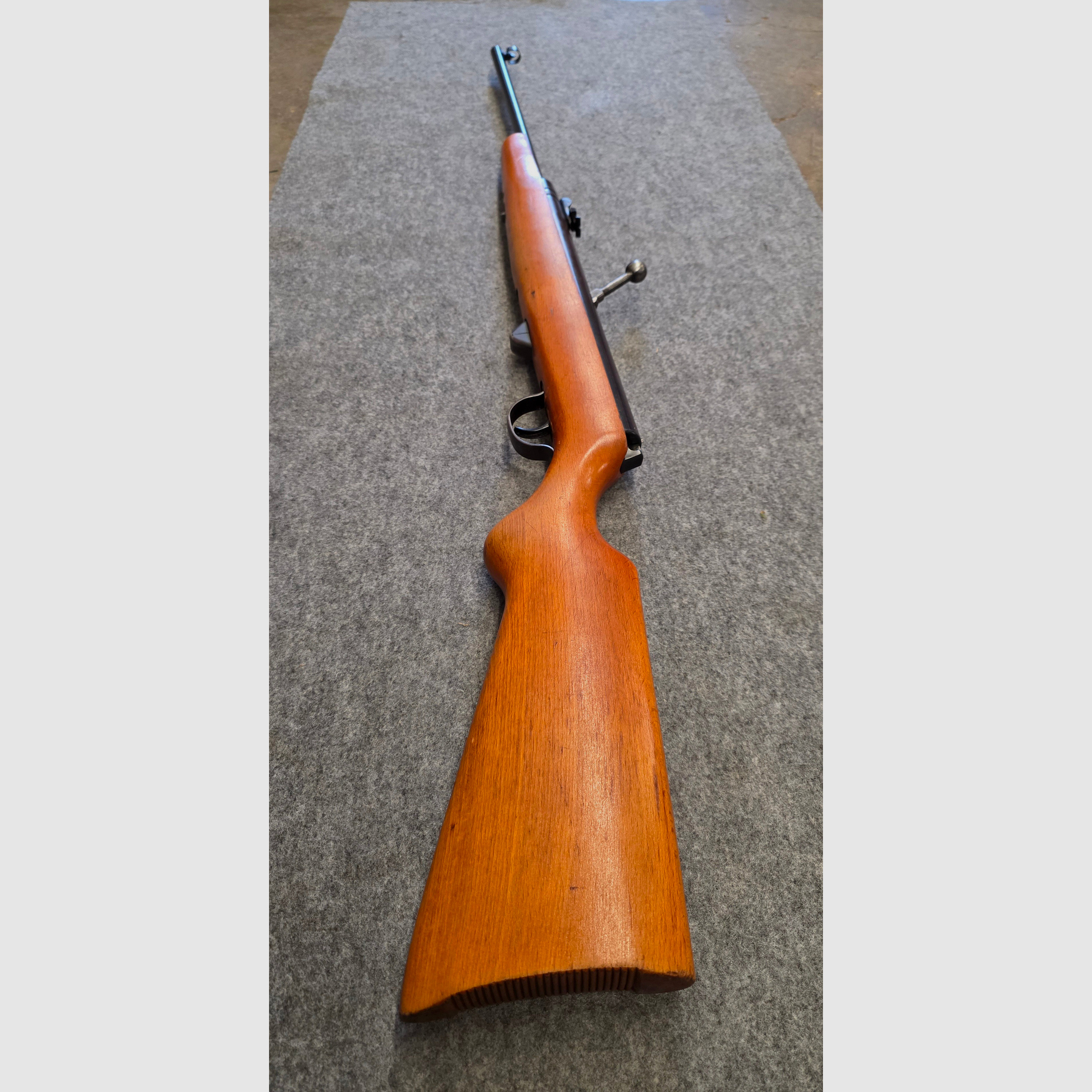 Haenel Mod. 310 with standard trigger repeater Kirmes air rifle cal. 4.4mm