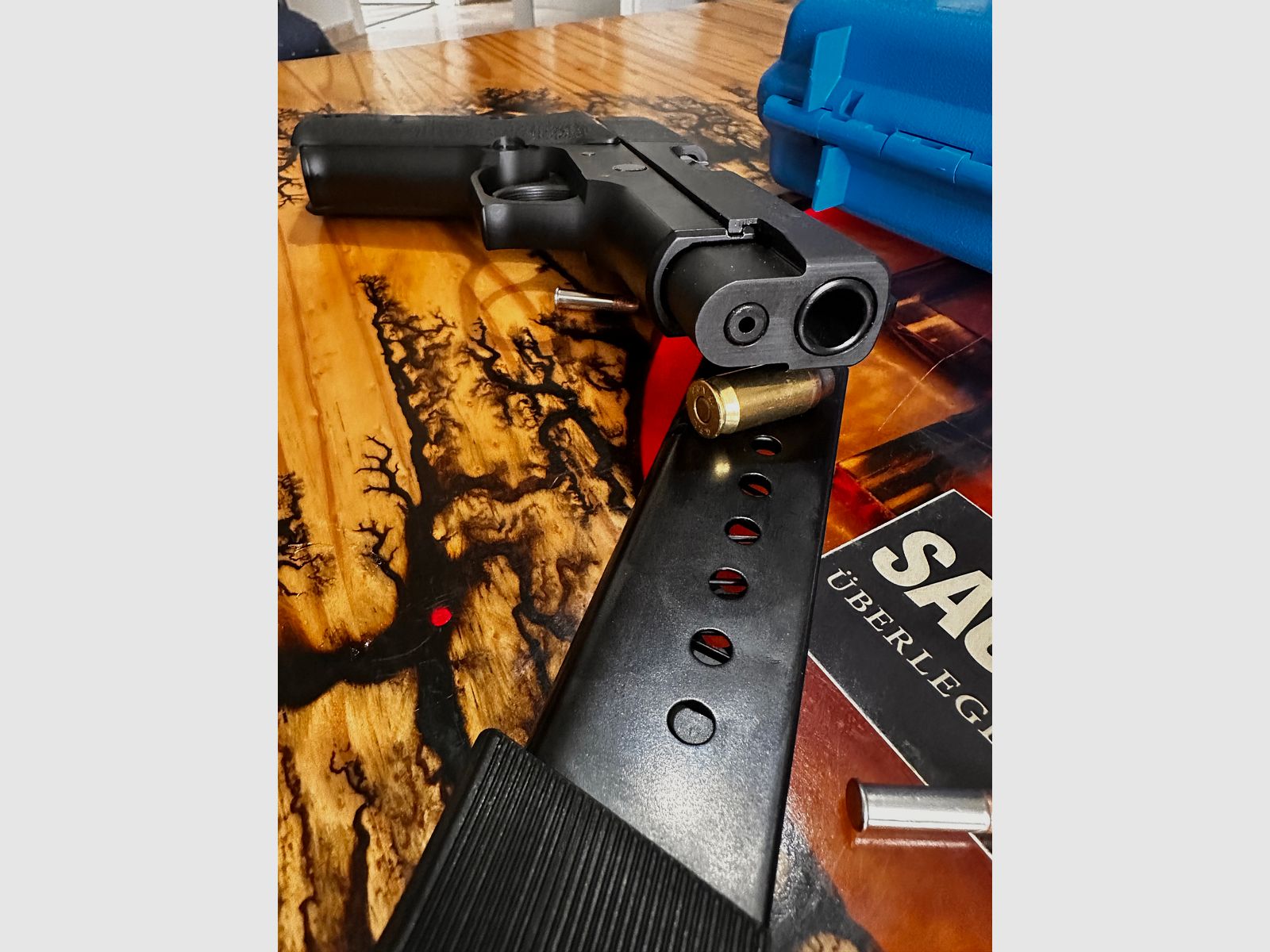 Sig Sauer P220, caliber 45 ACP including interchangeable system 22 lfb
