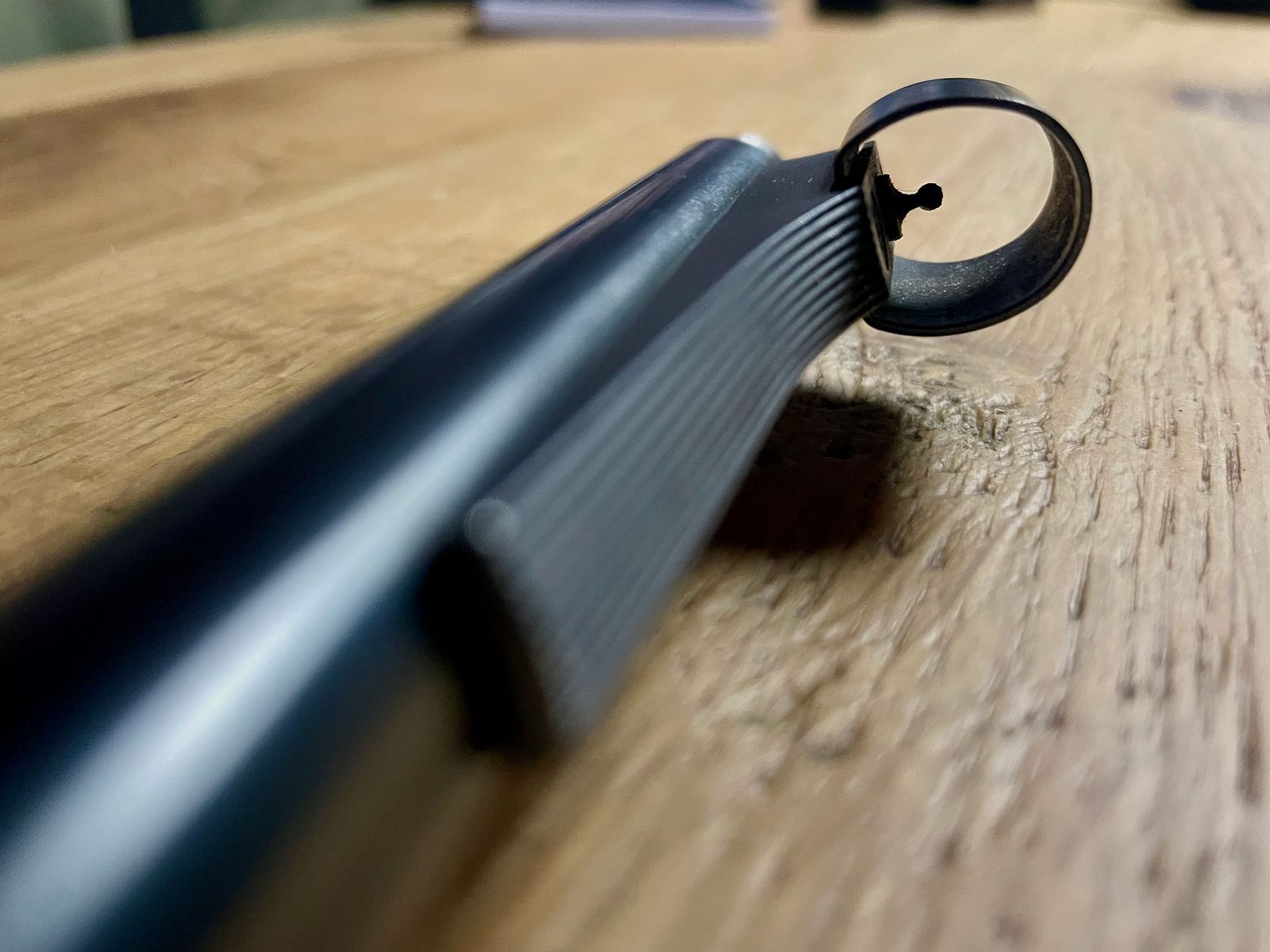 Repetierbüchse Anschütz Mod. 1422 mit Dt. Stecher inkl. ZF Tasco 4-12x56 und Schalldämpfer