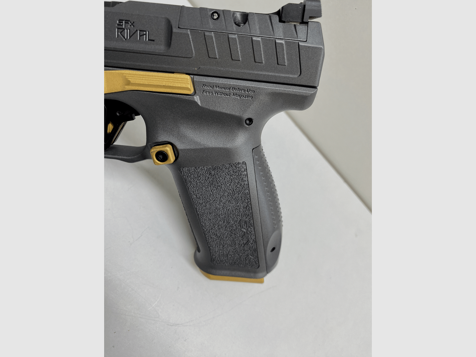Canik TP9 SFx Rival | Gris de combate