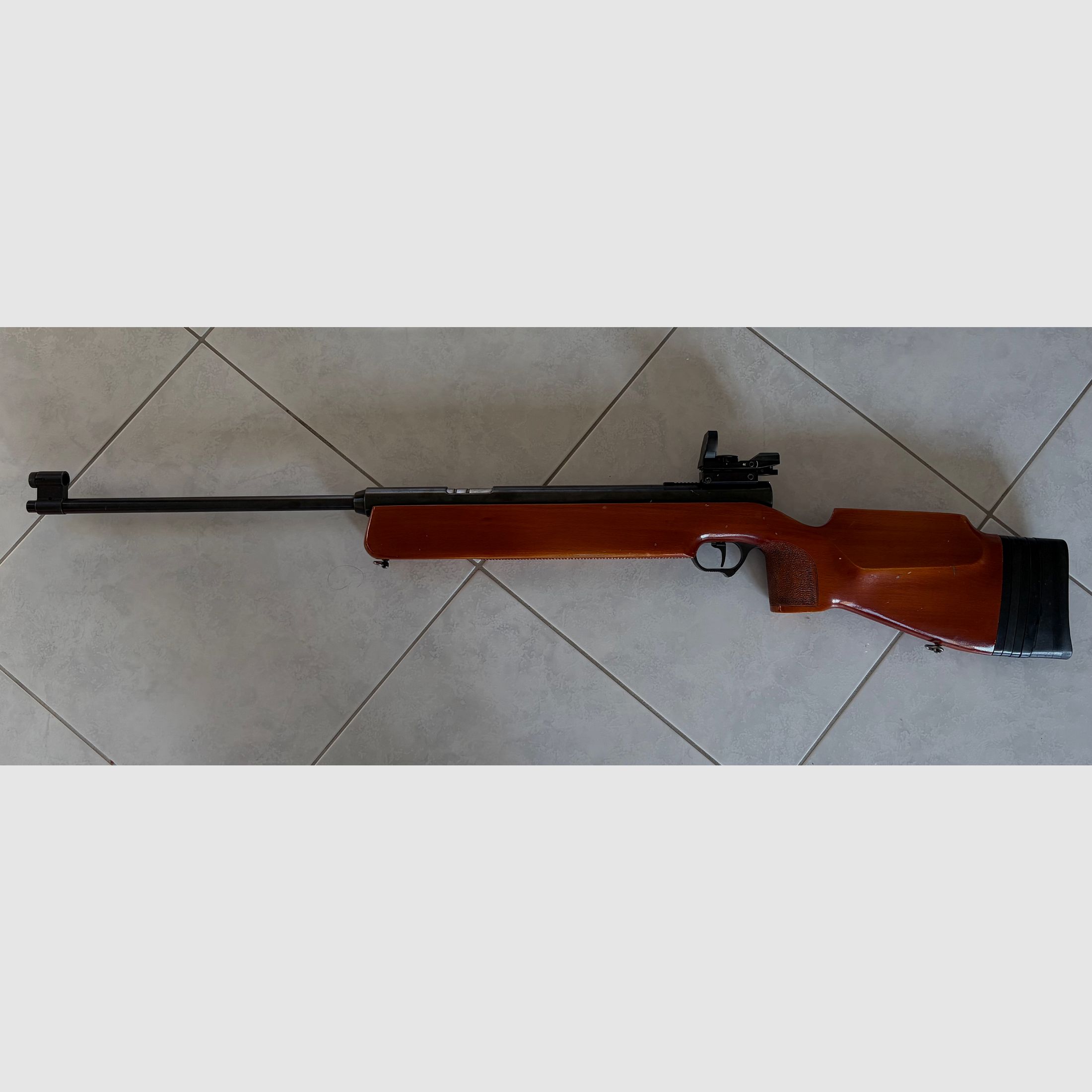 Bellissimo fucile ad aria compressa Haenel 312 a leva laterale