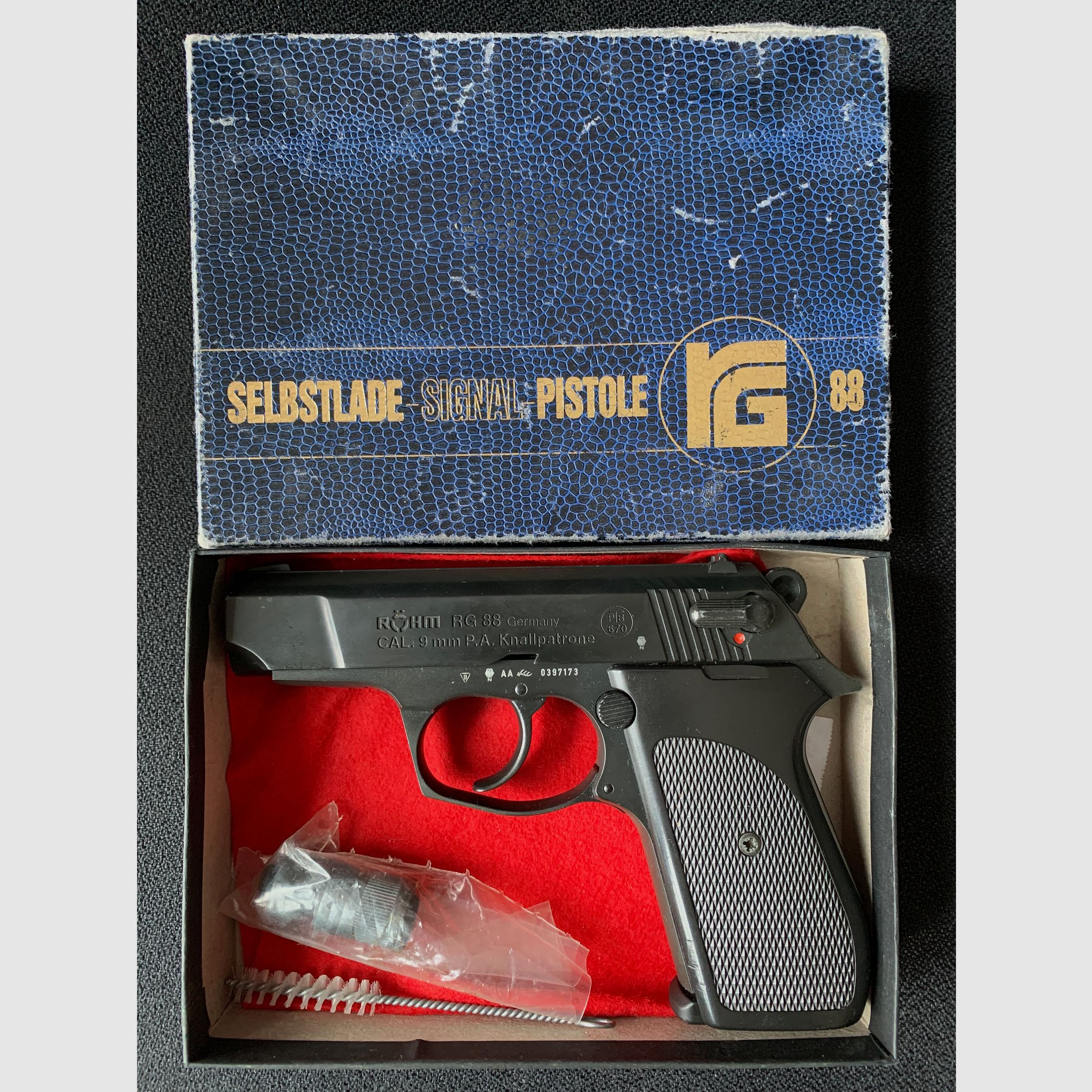 Röhm RG 88 9mm P.A.K. PTB 670