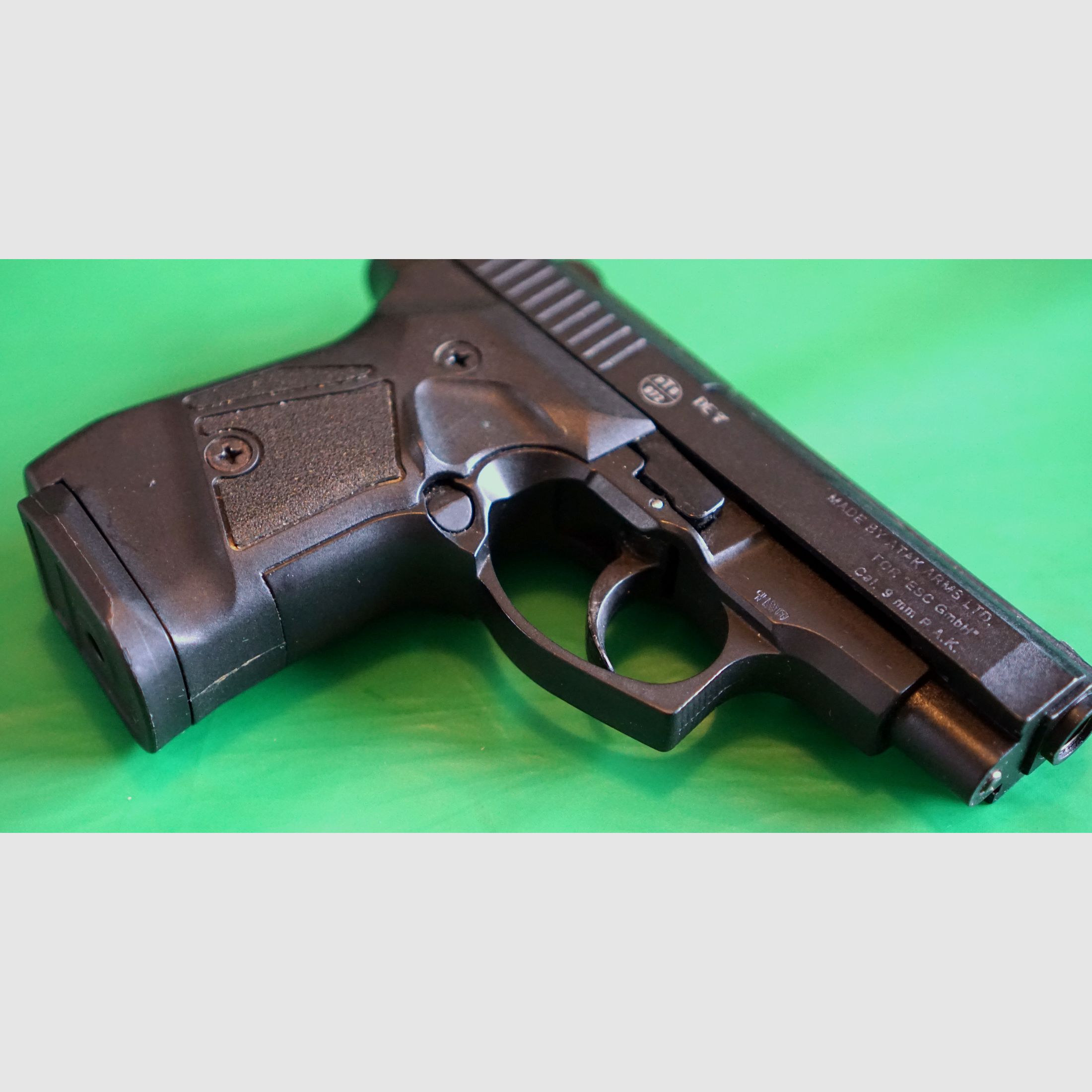 Zoraki 914 brüniert Schreckschusspistole 9 mm P.A.K. alte PTB 972 mit Koffer