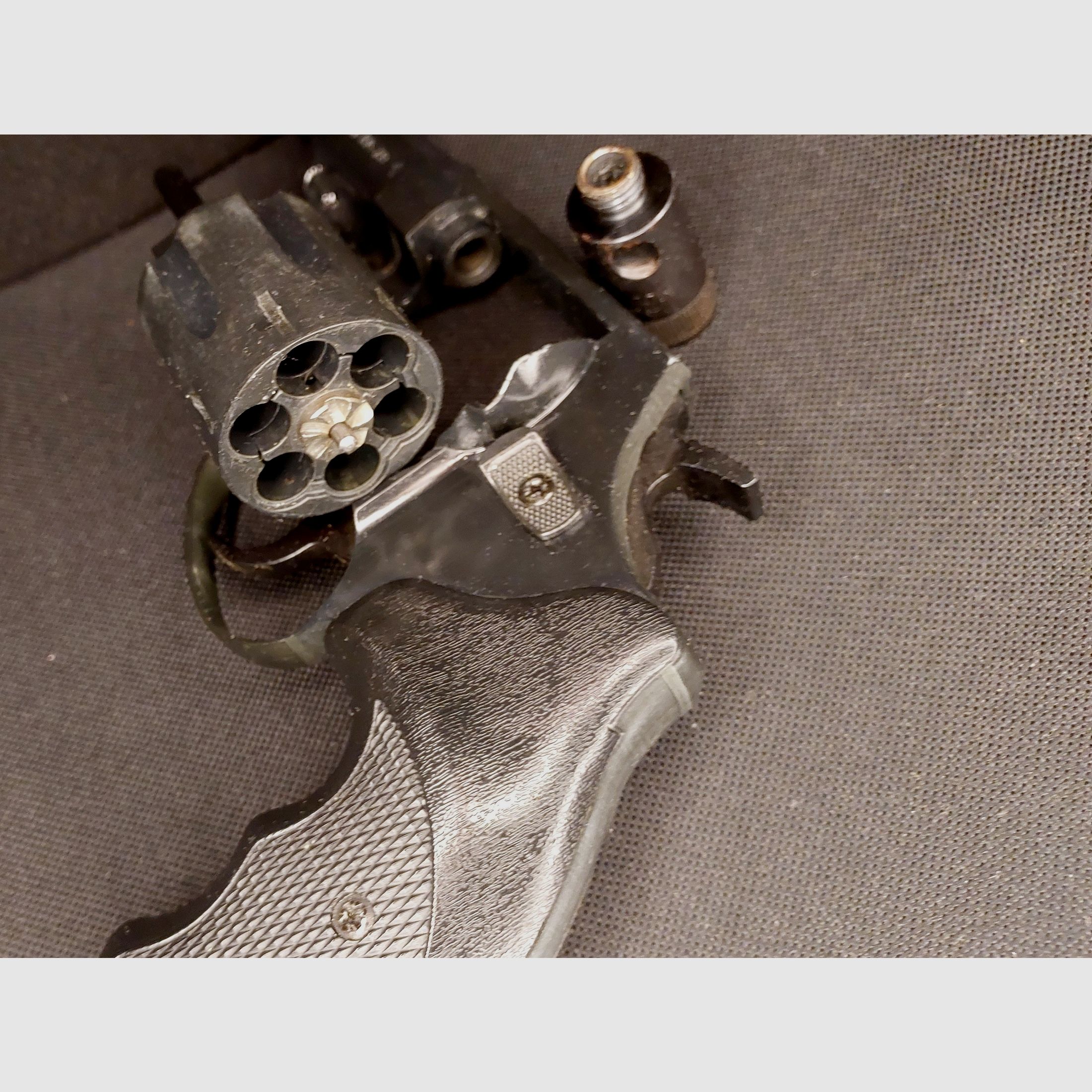 Röhm RG79 Schreckschuss Revolver brüniert (PTB 449) Rg 79