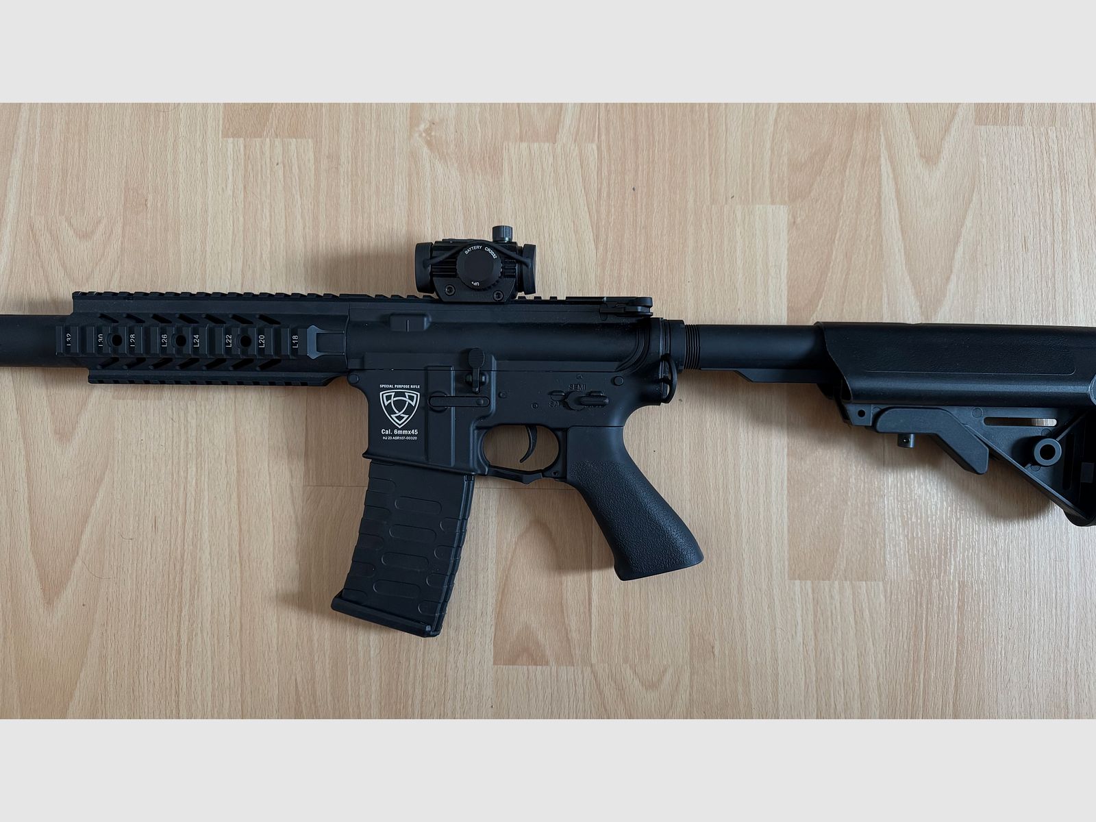 APS M4 Raptor ASR-Series Vollmetall + Akku + Ersatzmagazin + Red Dot