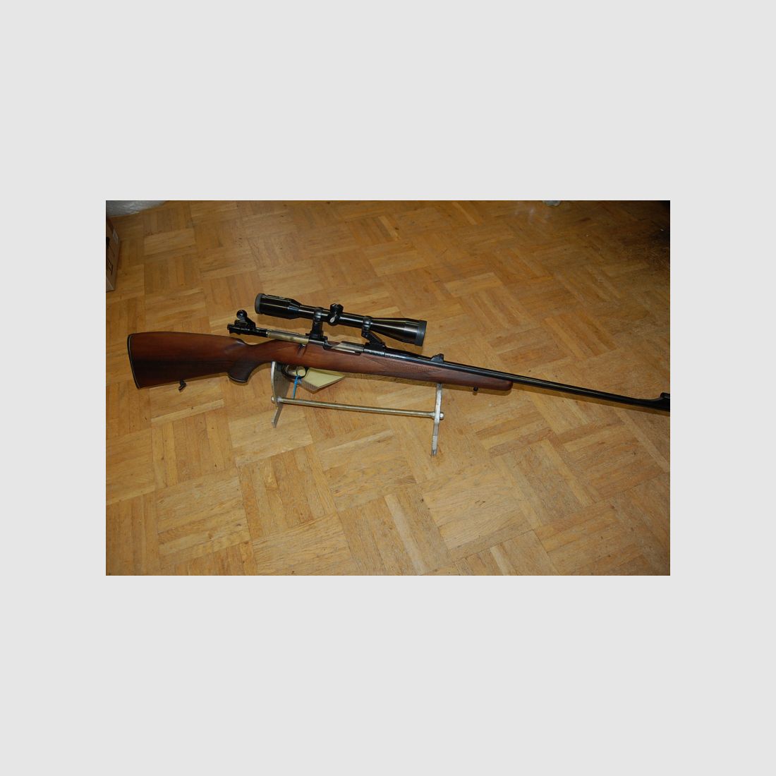 Rep. Büchse Original Mauser Werke Oberndorf Kal .243Win + ZF Mauser 6x42 Abs. 4 auf Schwenkmontage