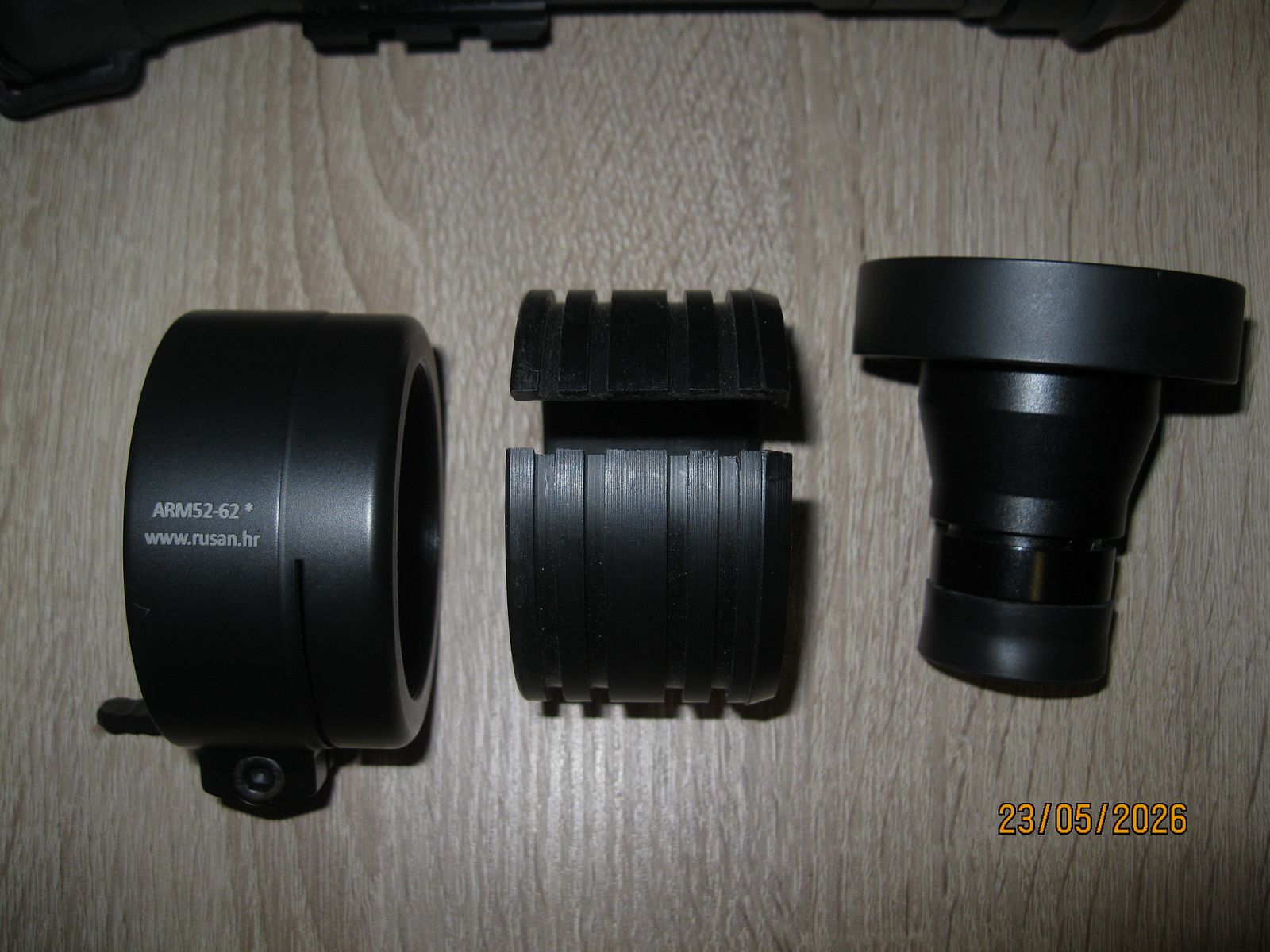 Urządzenie noktowizyjne Lahoux LV-81 Onyx Monochrom. Jak nowe.