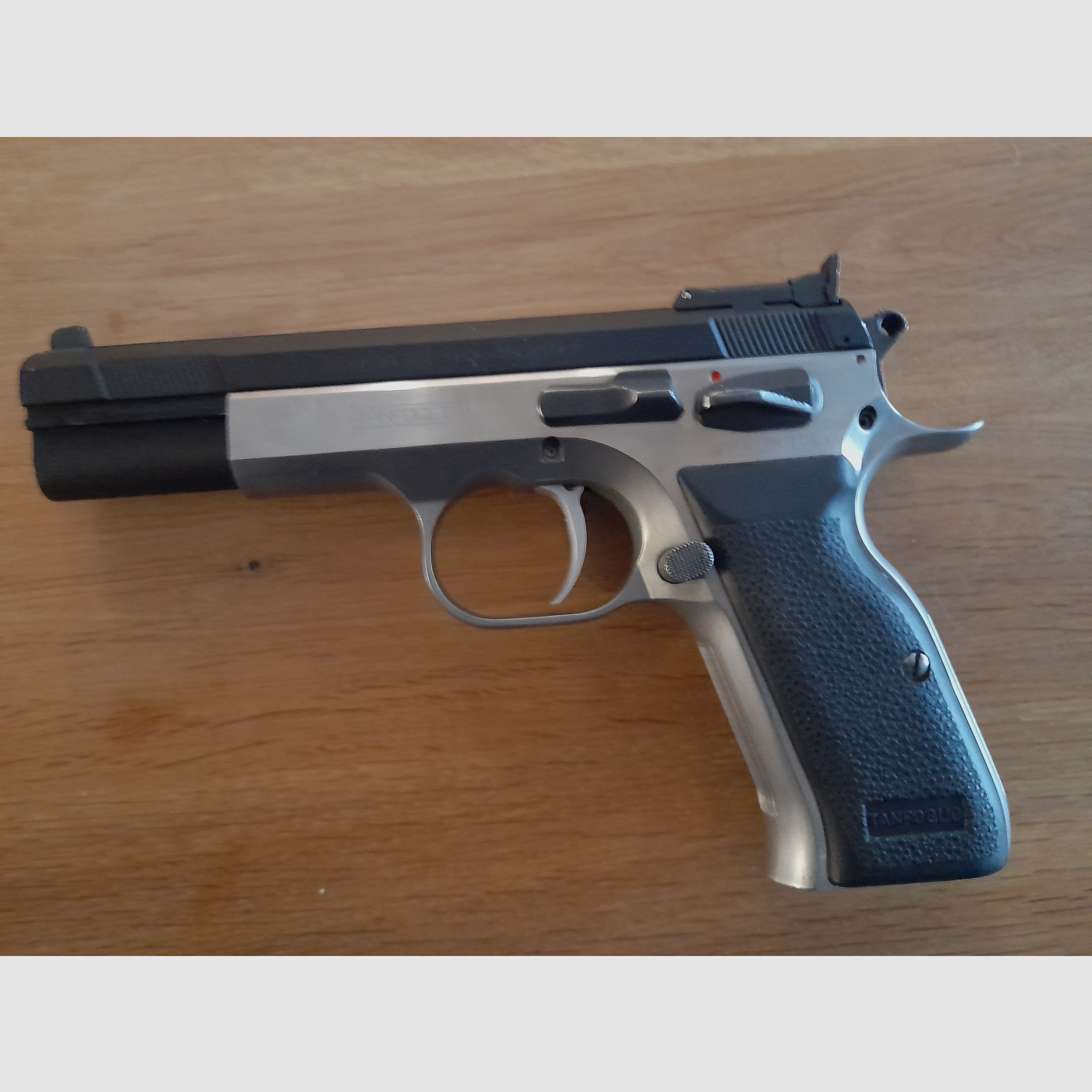 TANFOGLIO ULTRA MATCH DUOTONE 9mm Luger including interchangeable system .22 lr