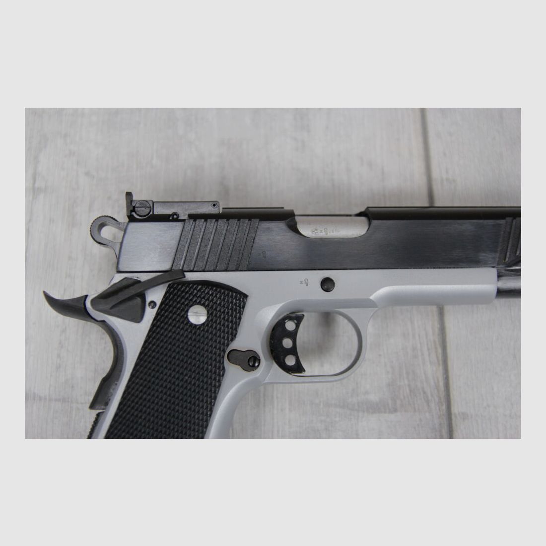 Norinco 1911A1 Sport Cromado Dúo Tono