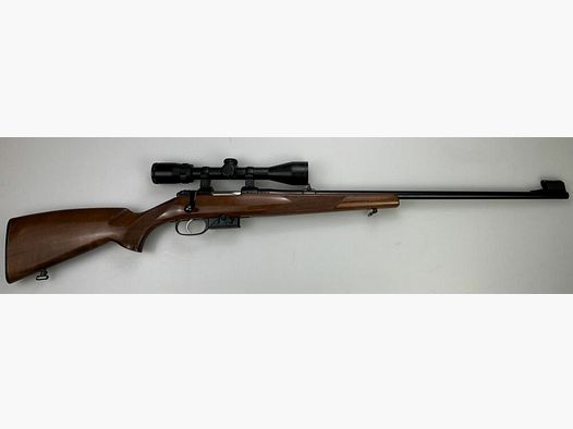 CZ 527