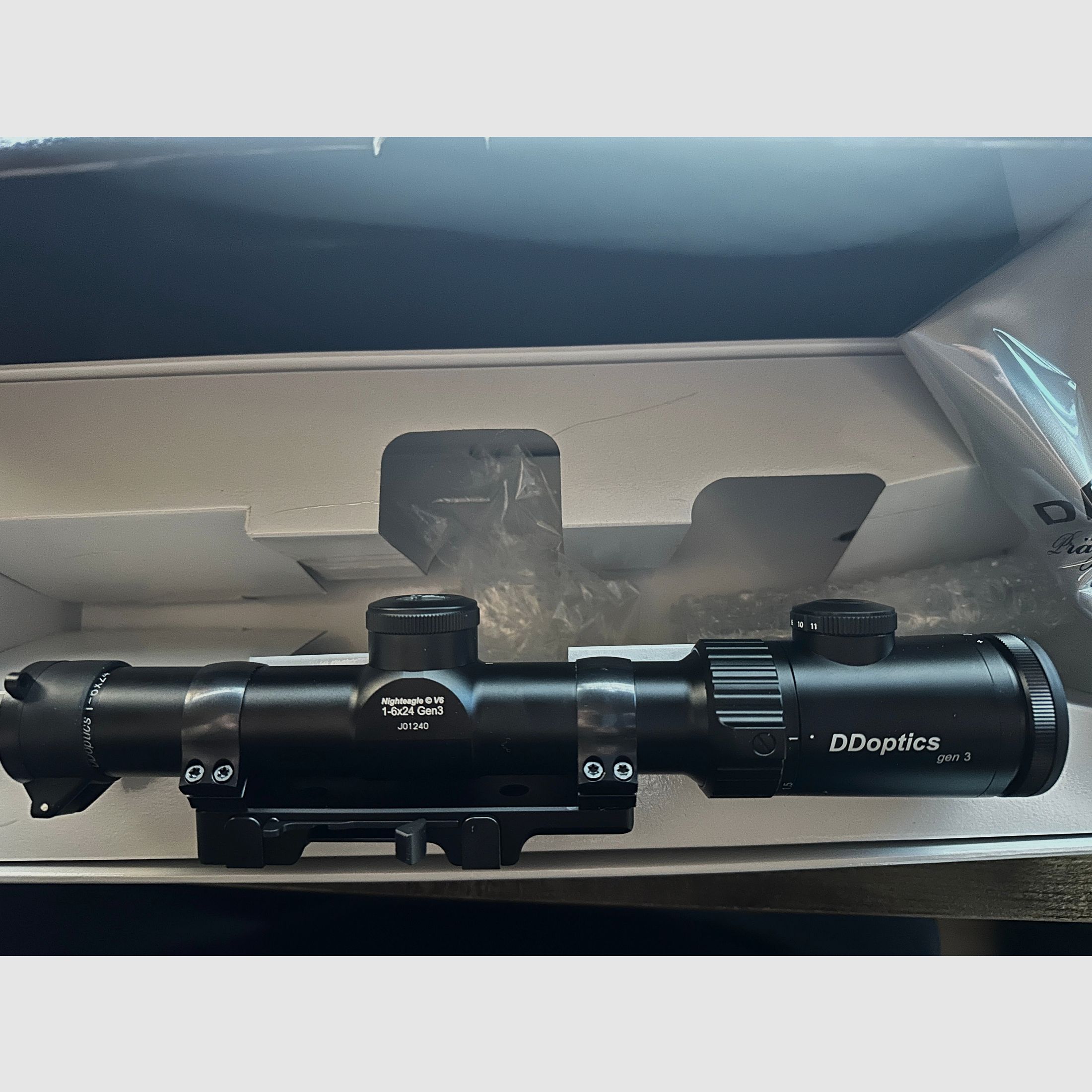 Zielfernrohr DDoptics Nighteagle 1-6x24 Gen 3 mit HMS Swift Schnellspannmontage