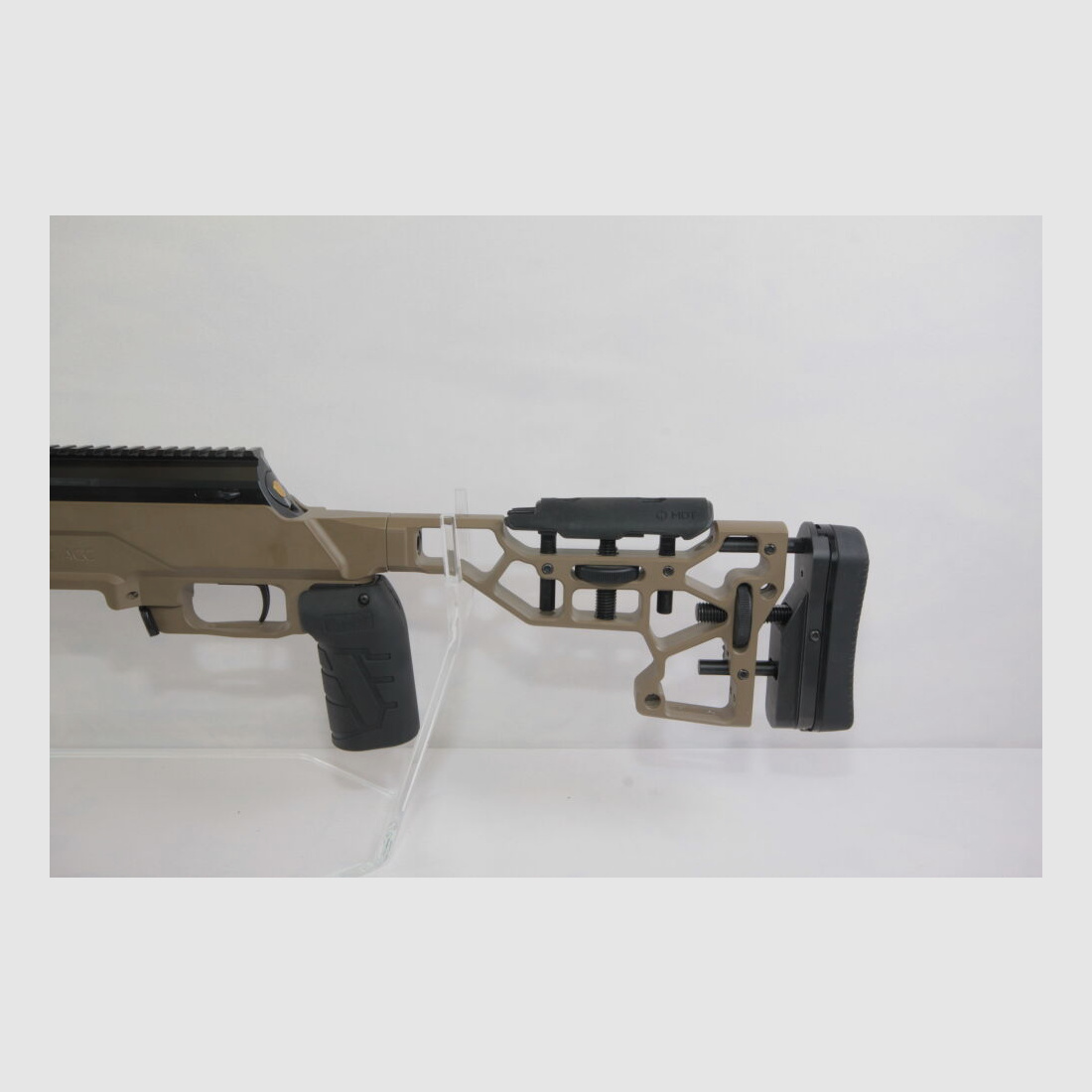 Karabin powtarzalny Anschütz 1782 APR Flat Dark Earth - 6,5 mm Creedmoor