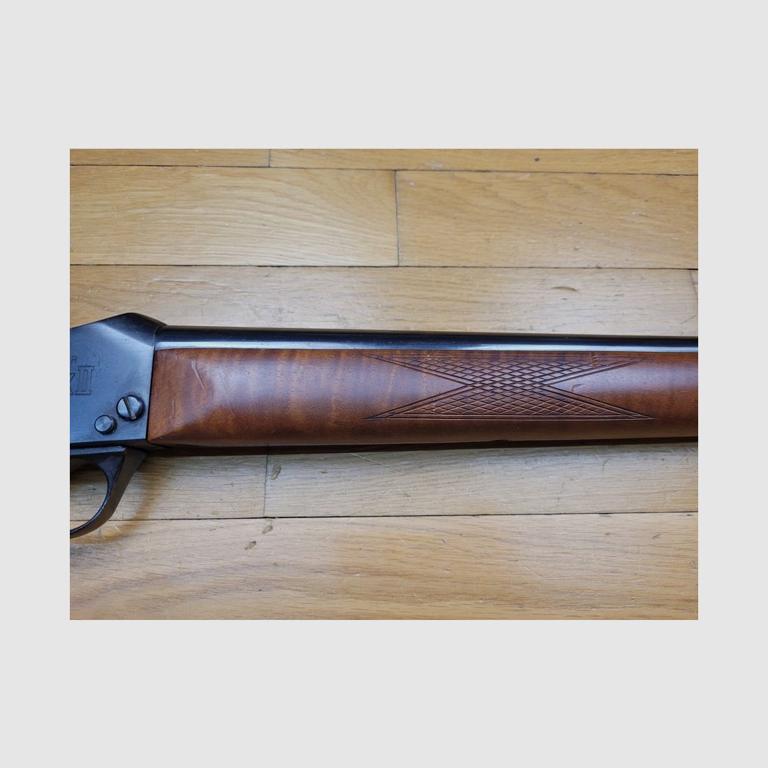 Sehr schöner Martini Greener GPMKII – Kaliber 12/70 – Take Down – Prüfung 1300 bar – Ca. 1975 – Ultra stabil – Mechanik top – Wunderschönes Holz – Originalbrünierung zu 99% – Weitmaul – Spiegel-Lauf – Ausgezeichneter Zustand, Bild 5 von 31