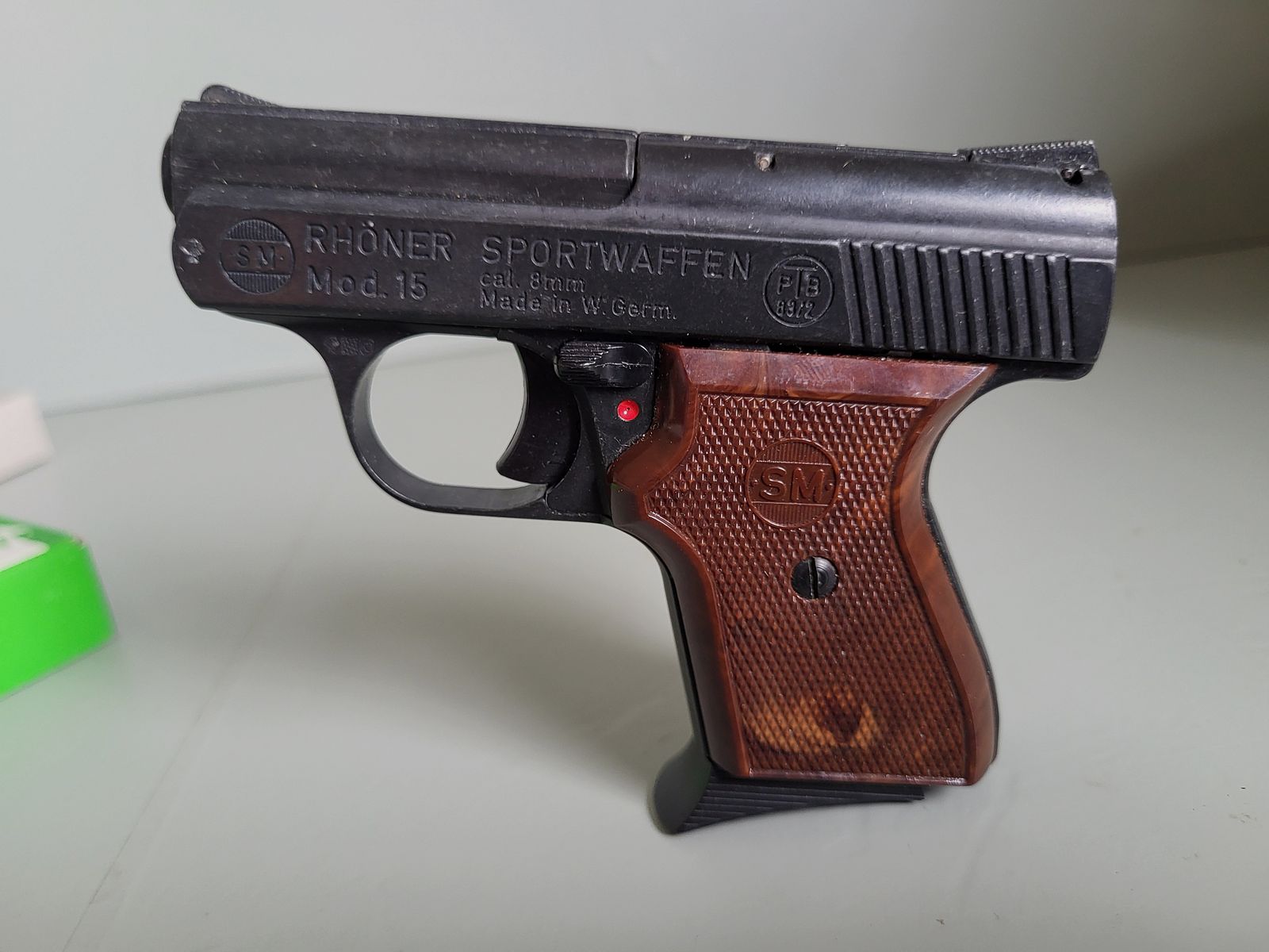 Pistola - Rhöner Mod. 15 arma deportiva - W. Alemania 1983 año - Completo